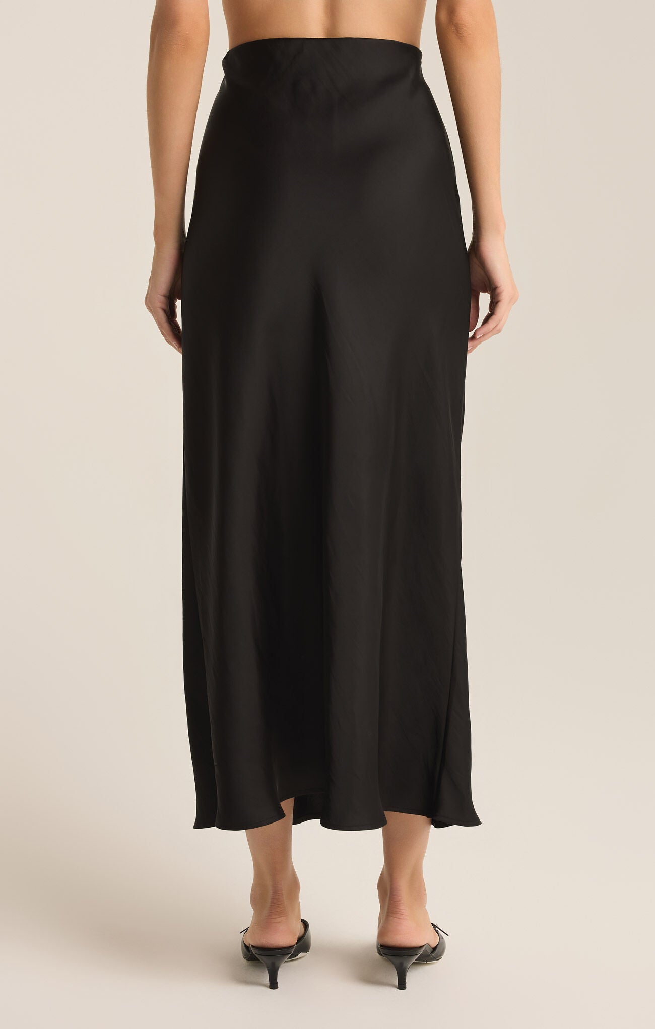 Europa Poly Sheen Skirt in Black