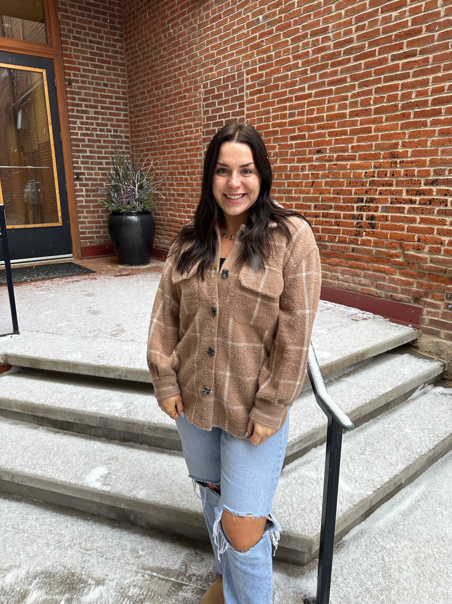 Toni Plaid Tucker Jacket in Heather Taupe