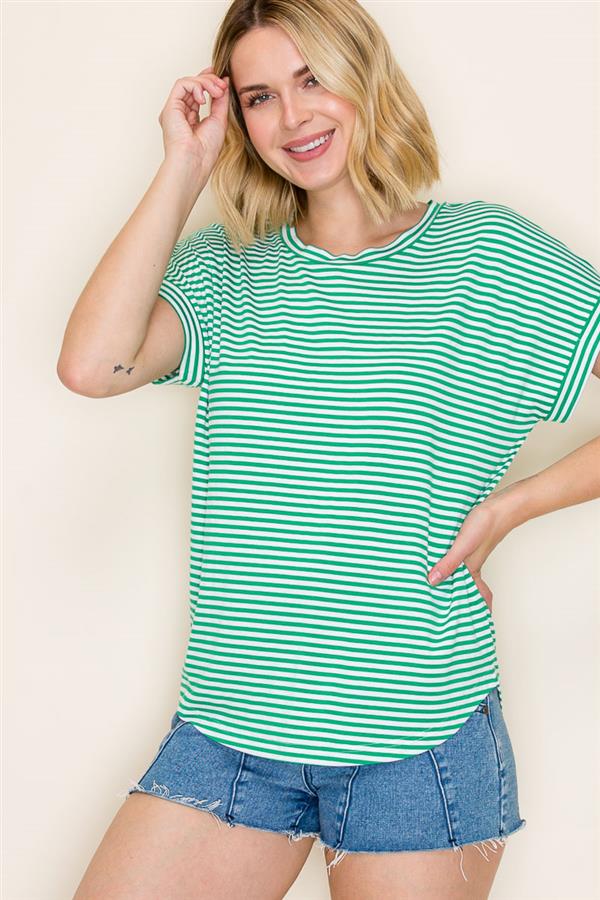Julia Round Neck Tee in Kelly Green
