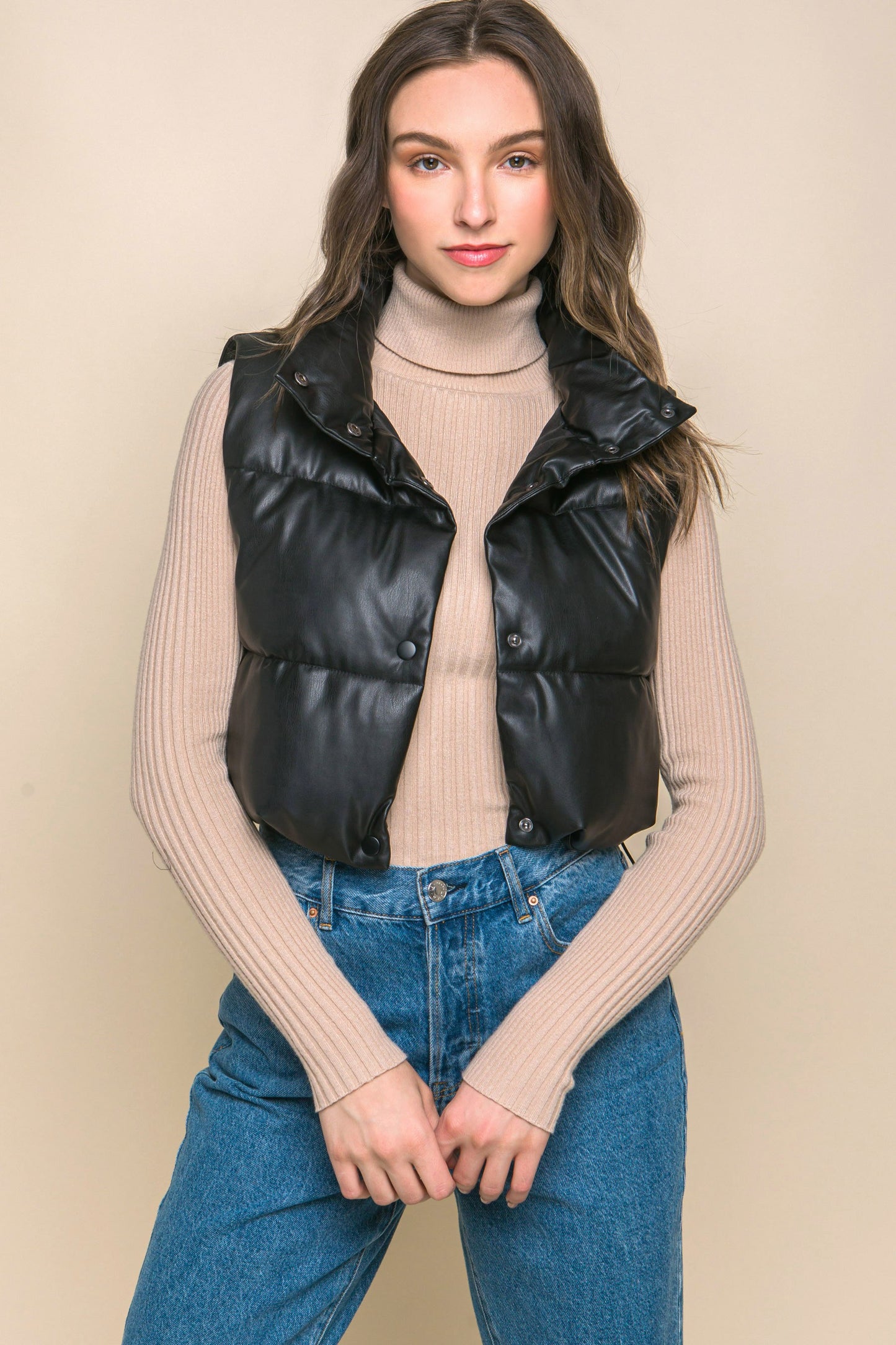 Andie Cropped Leather Vest in Black