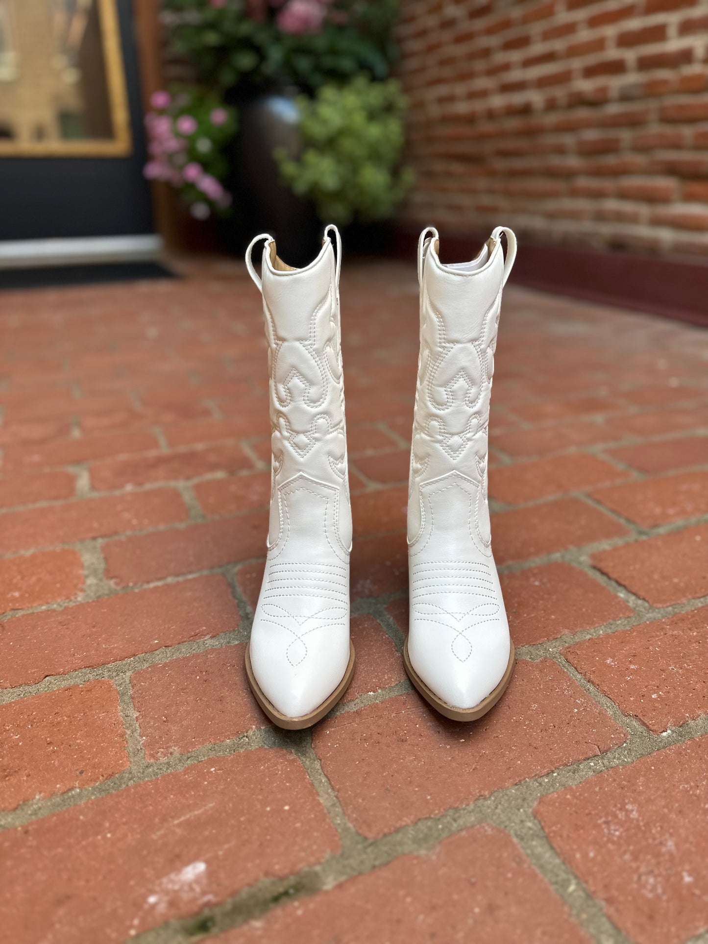 Lucy Tall White Cowgirl Boots