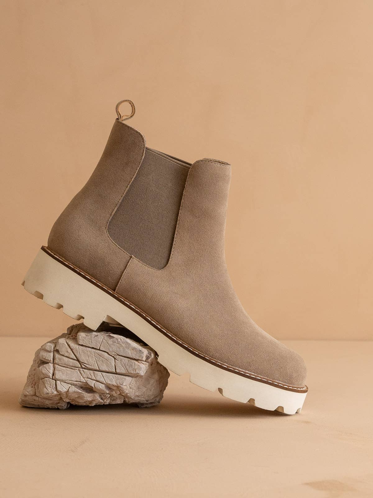 The Gianna Khaki Chunky Sole Chelsea Fall Boot