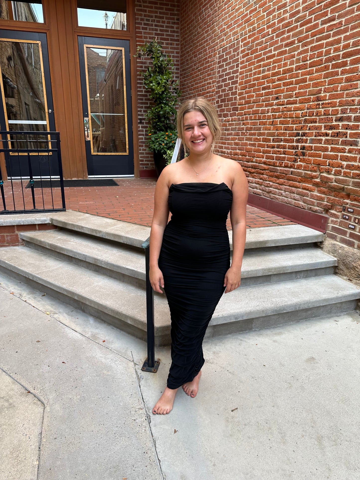 Kyleigh Sleeveless Bodycon Maxi Dress in Black