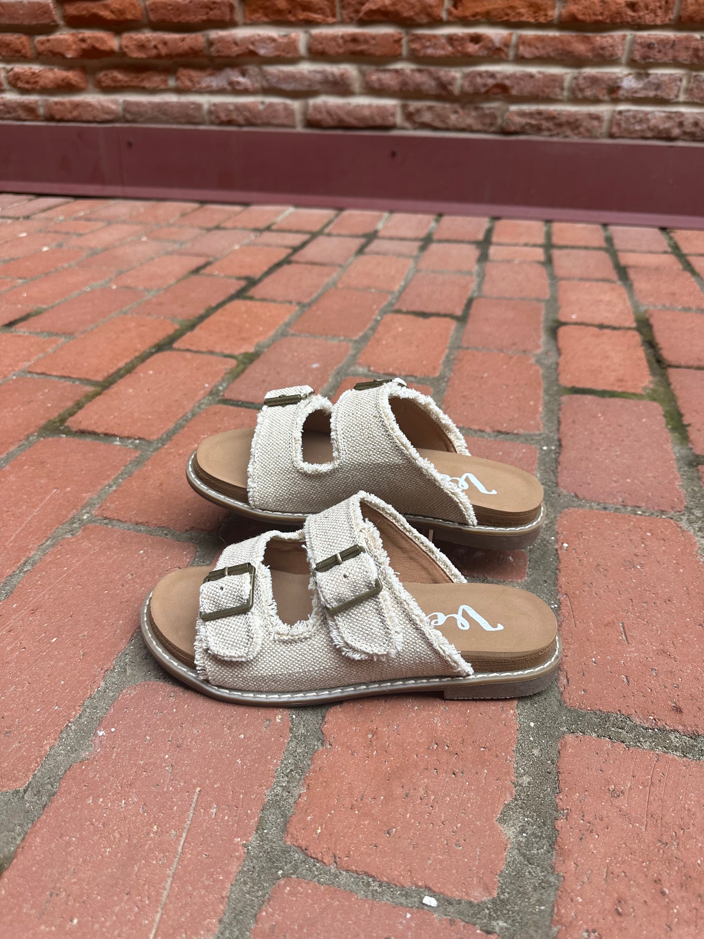 Mackenzie Sandal in Tan