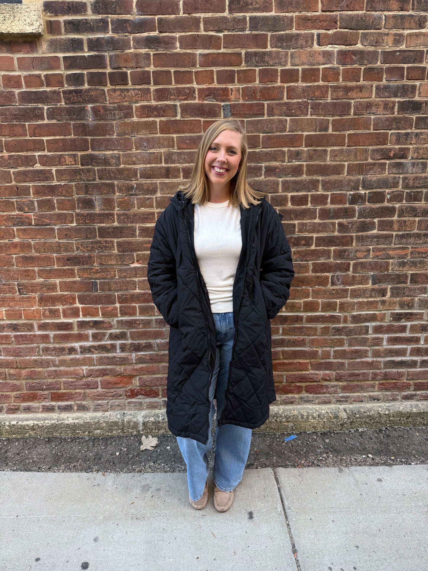 Norah Quilted Puffer Jacket in Black