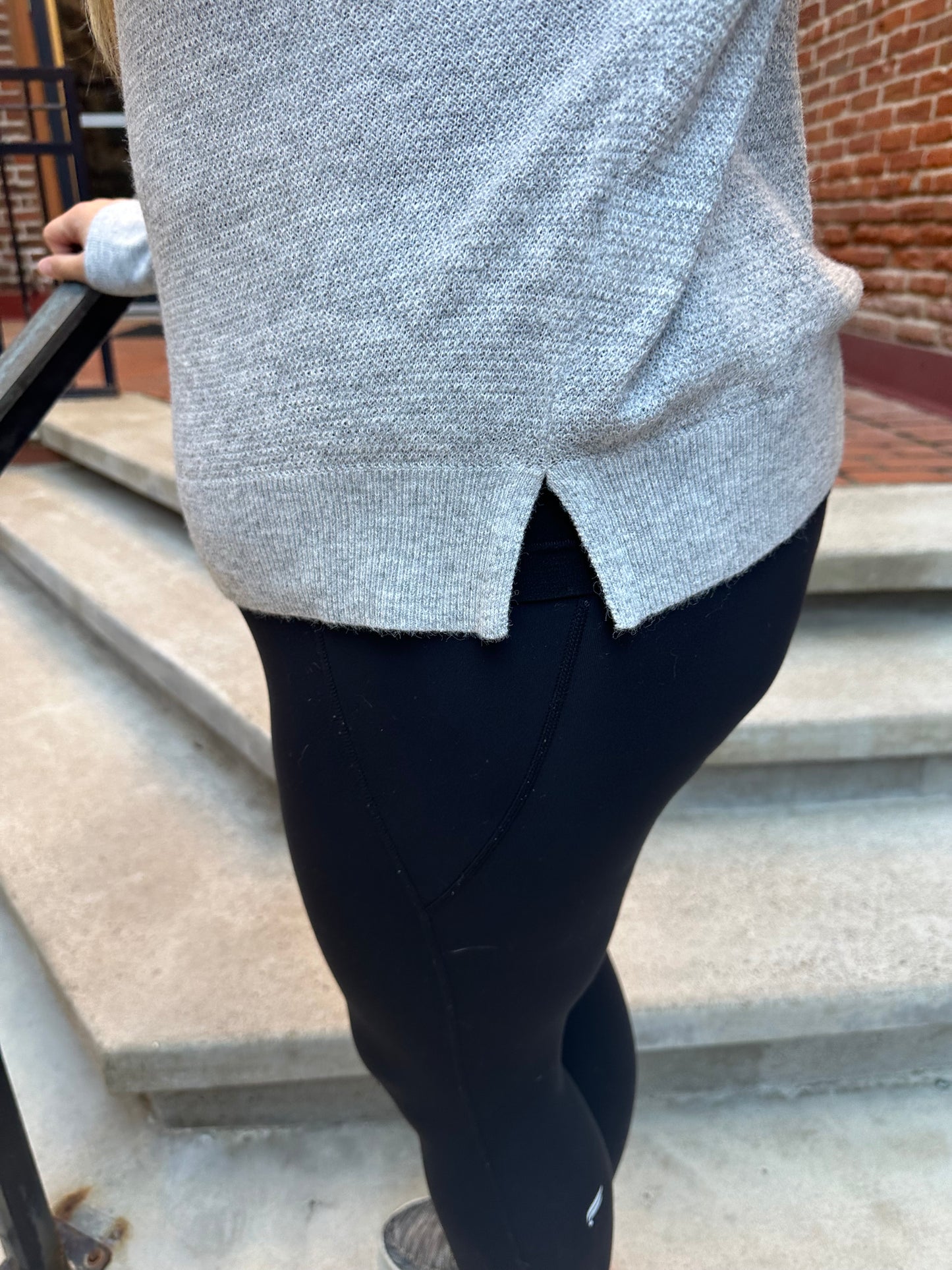 Hadley Mini Waffle Sweater In Heather Grey