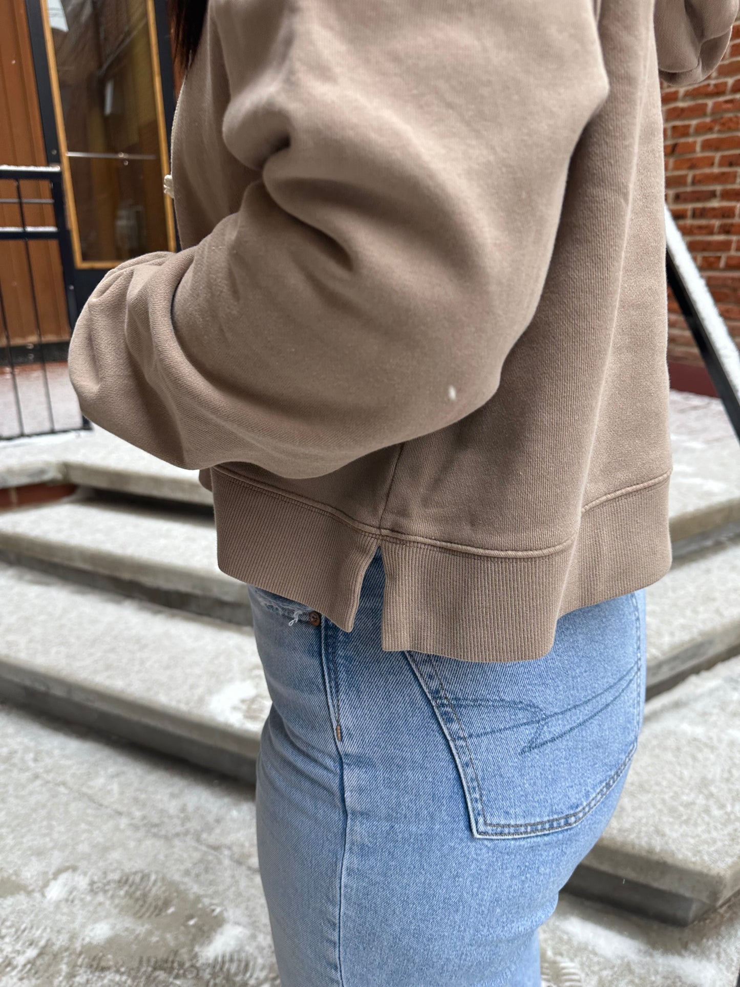 Jacobi Sweatshirt in Latte