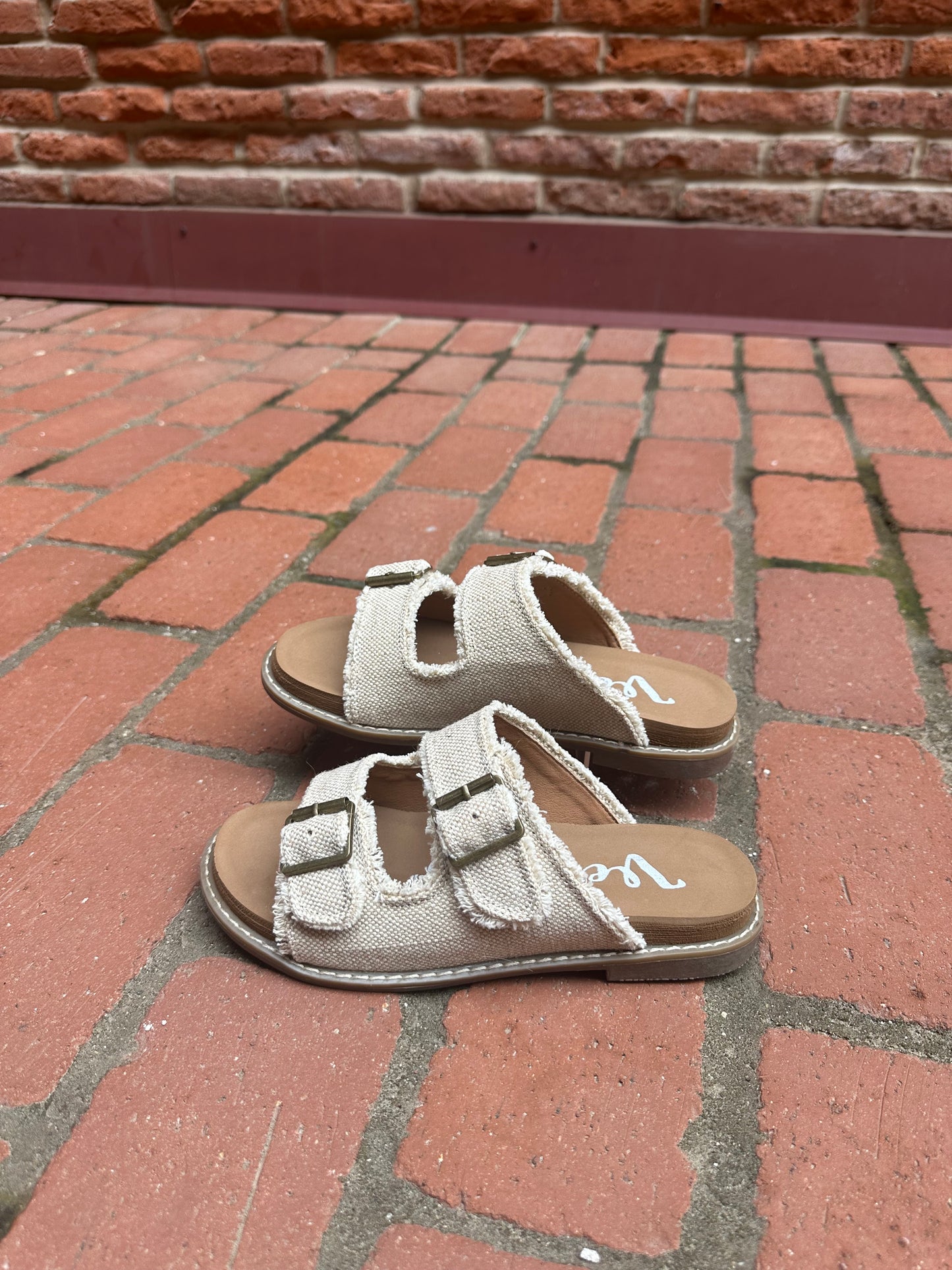 Mackenzie Sandal in Tan
