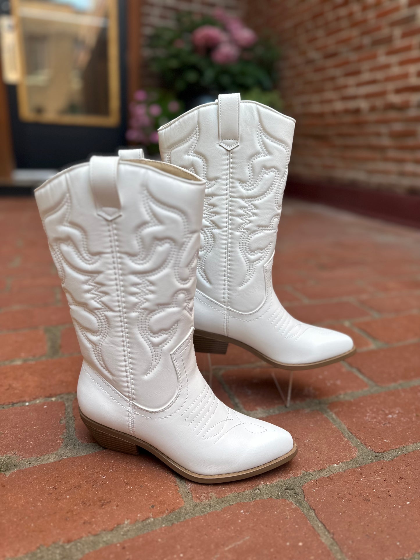 Lucy Tall White Cowgirl Boots