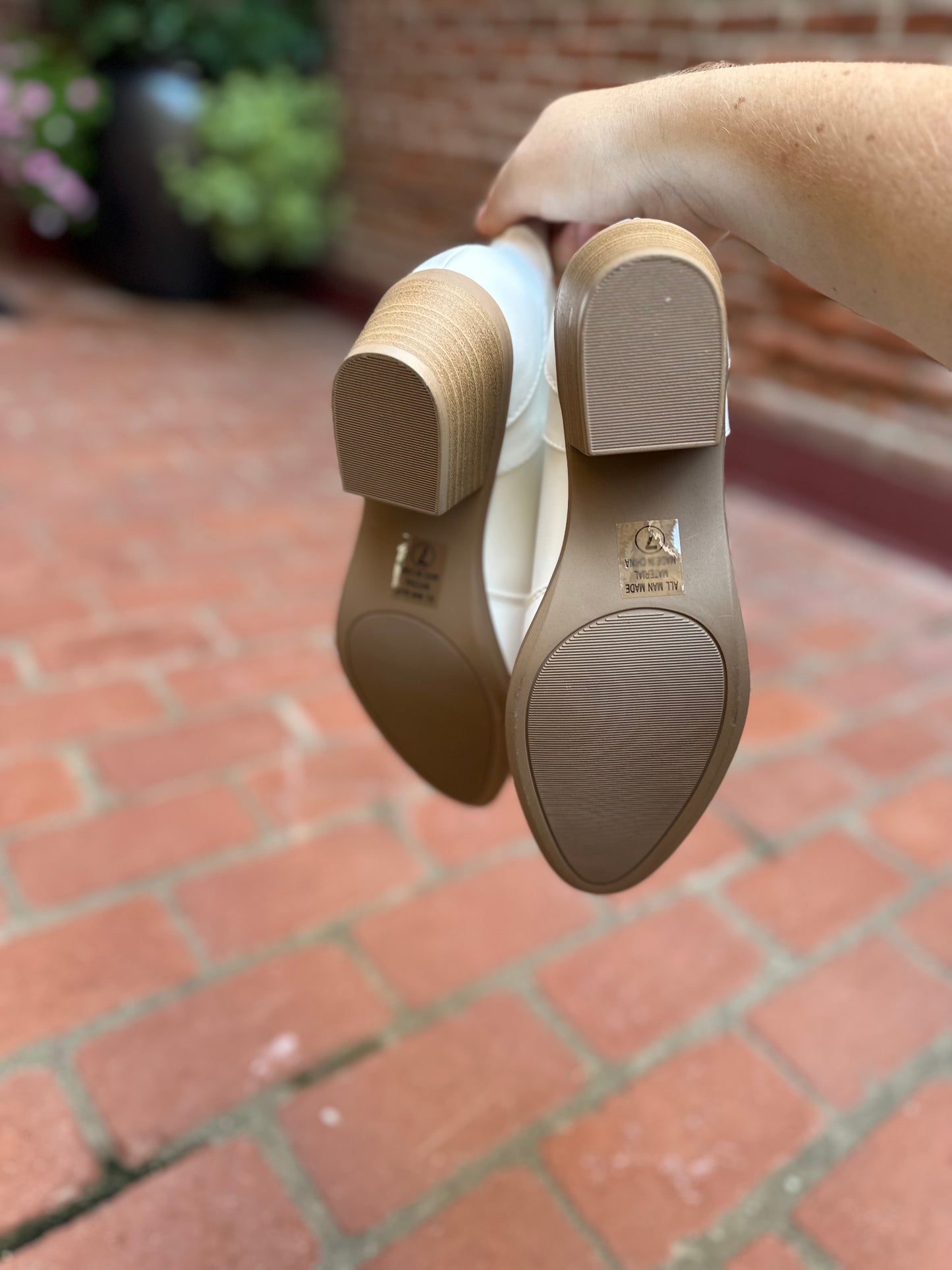 Taryn Almond Toe Cowgirl Booties