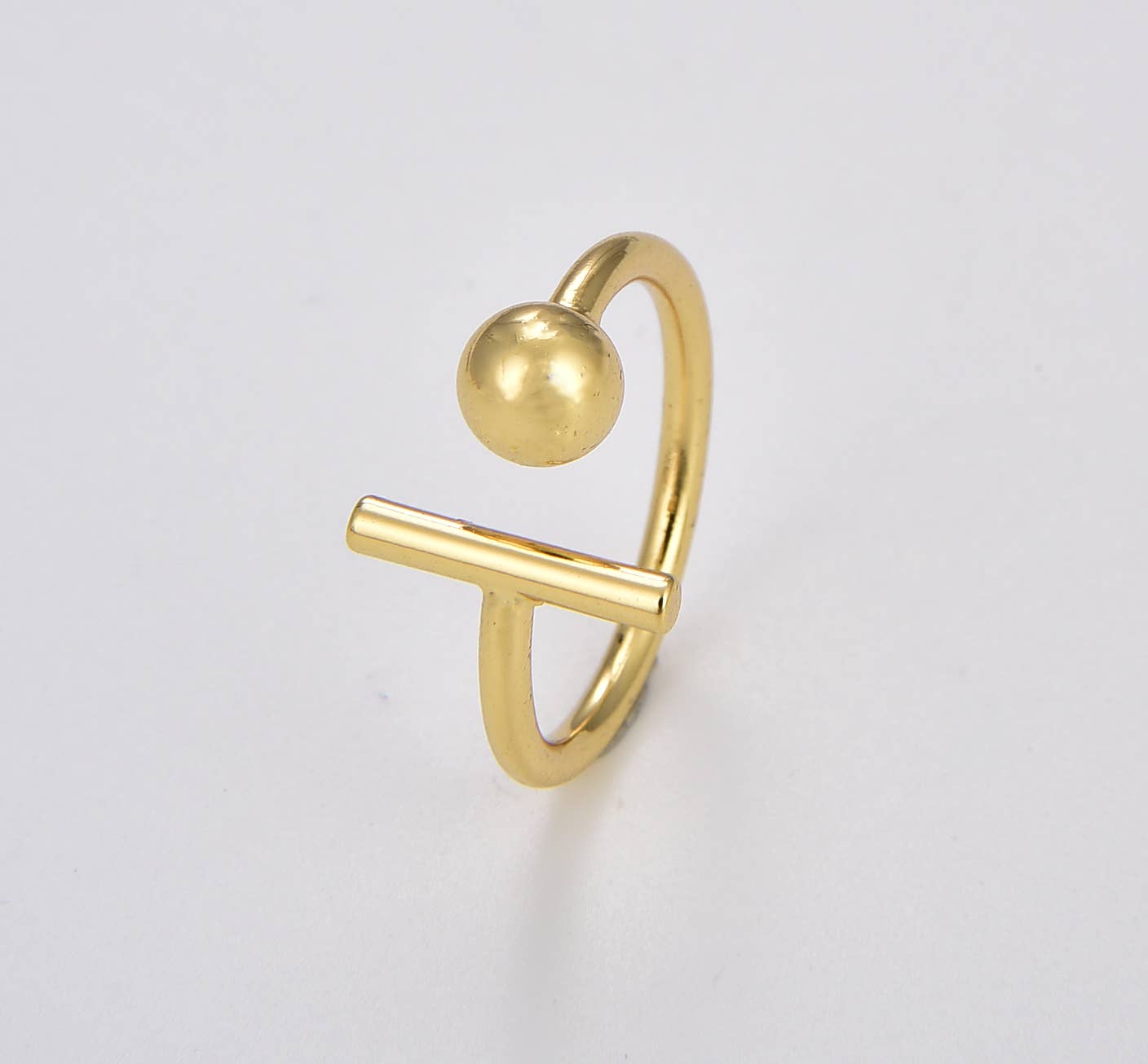 Ball and Bar Ring in Gold