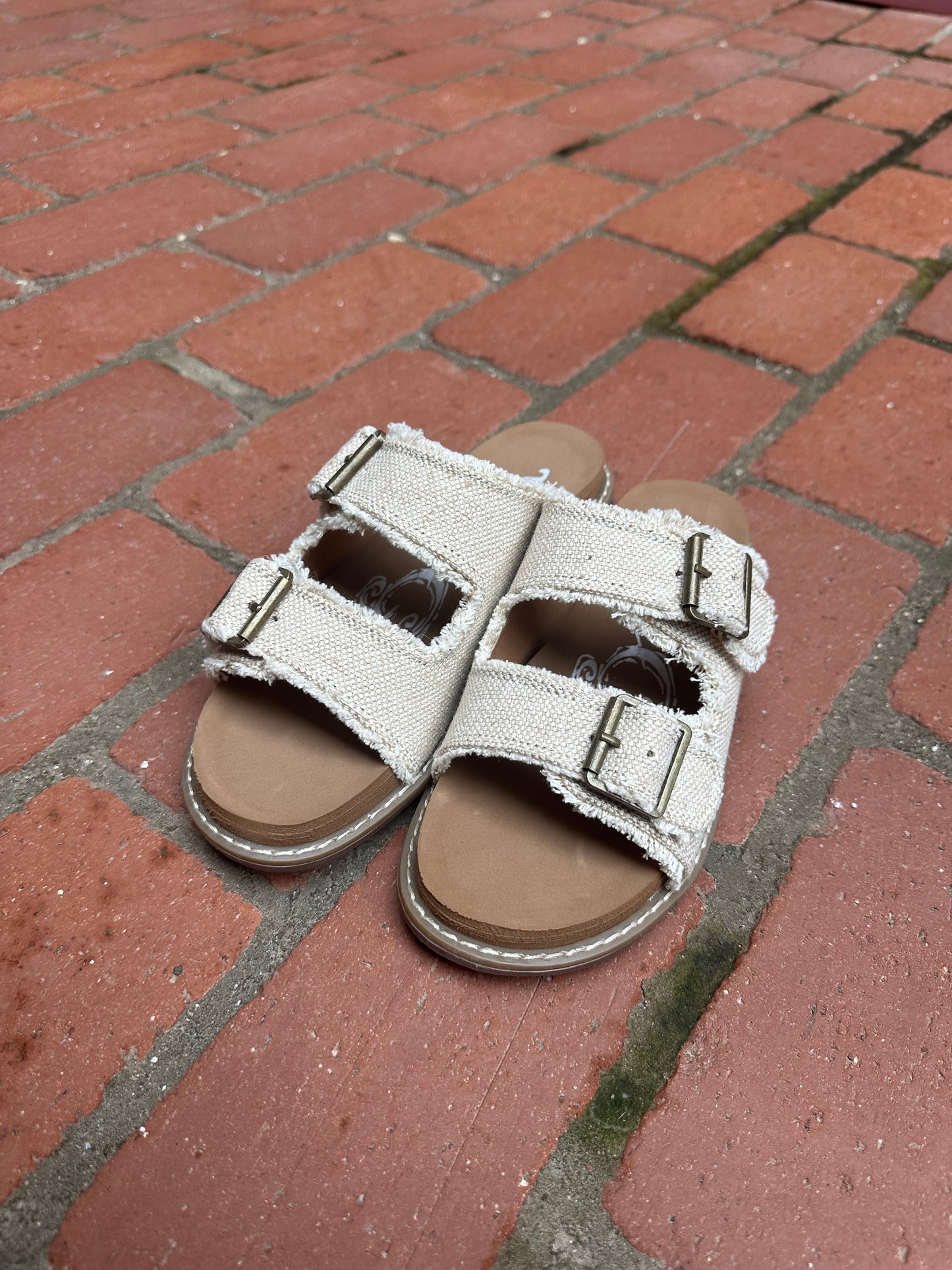Mackenzie Sandal in Tan