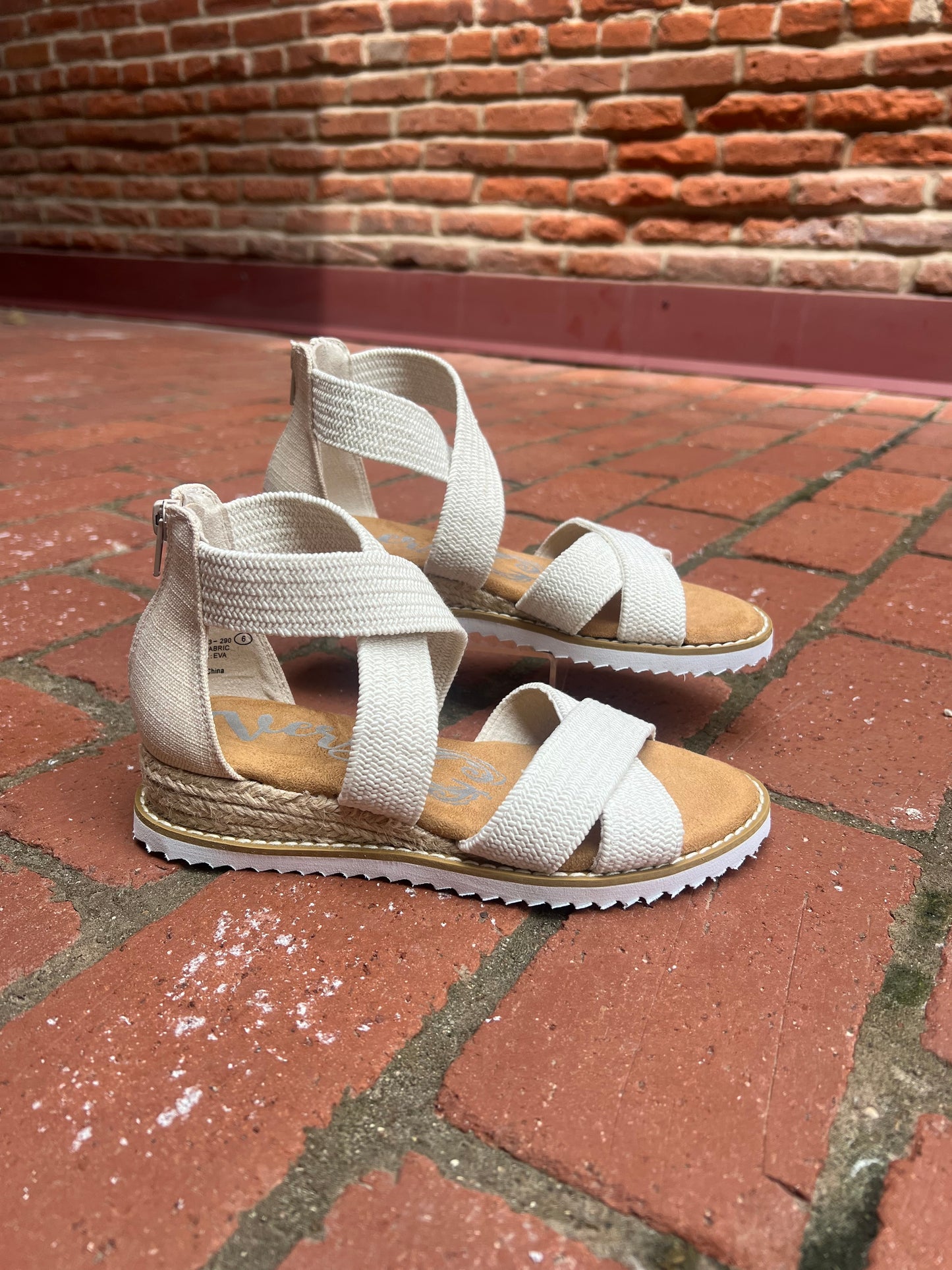 Sadie Sandal Very G in Cream