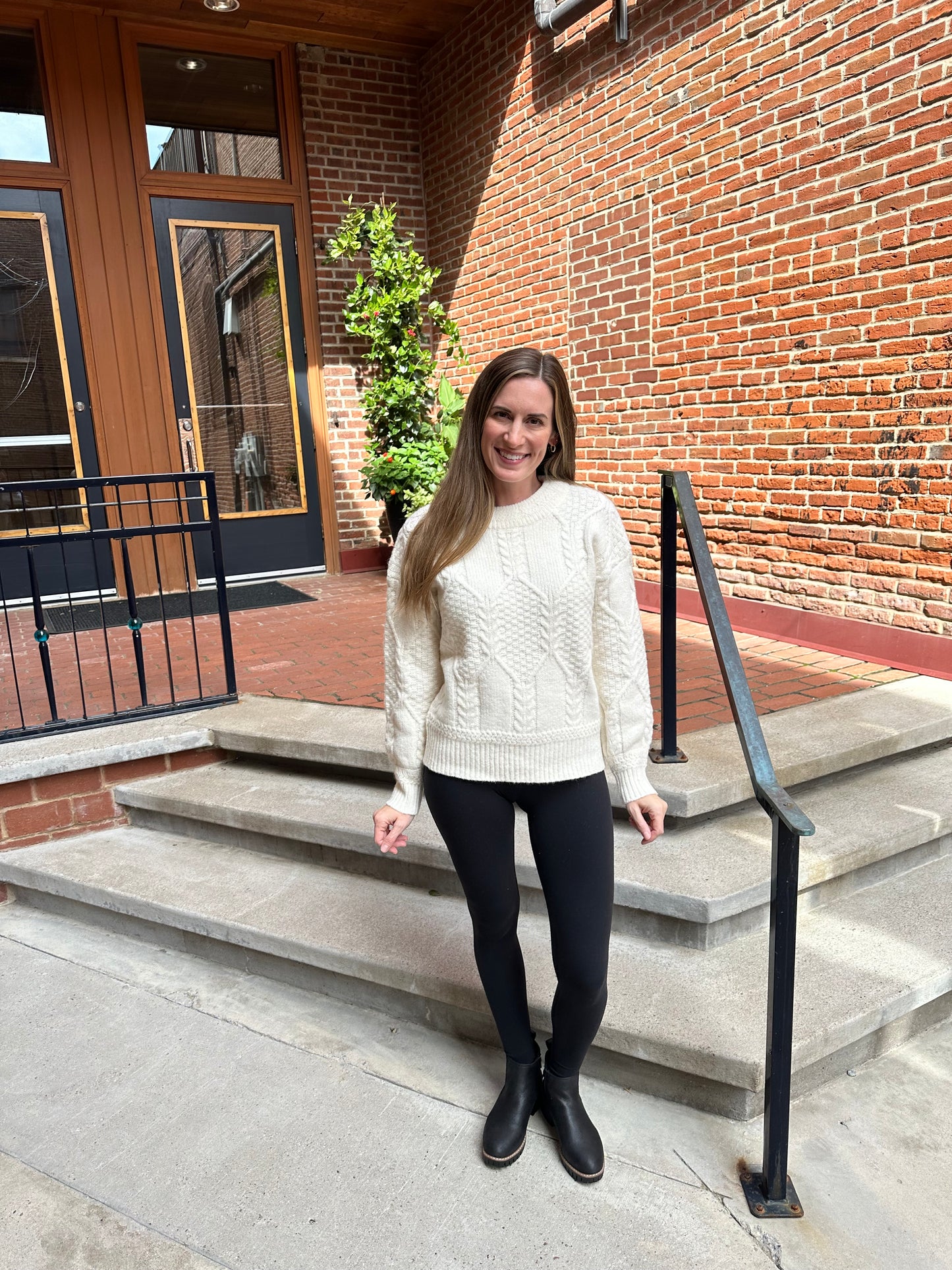 Morgan Back Cut Out Relaxes Knit Sweater