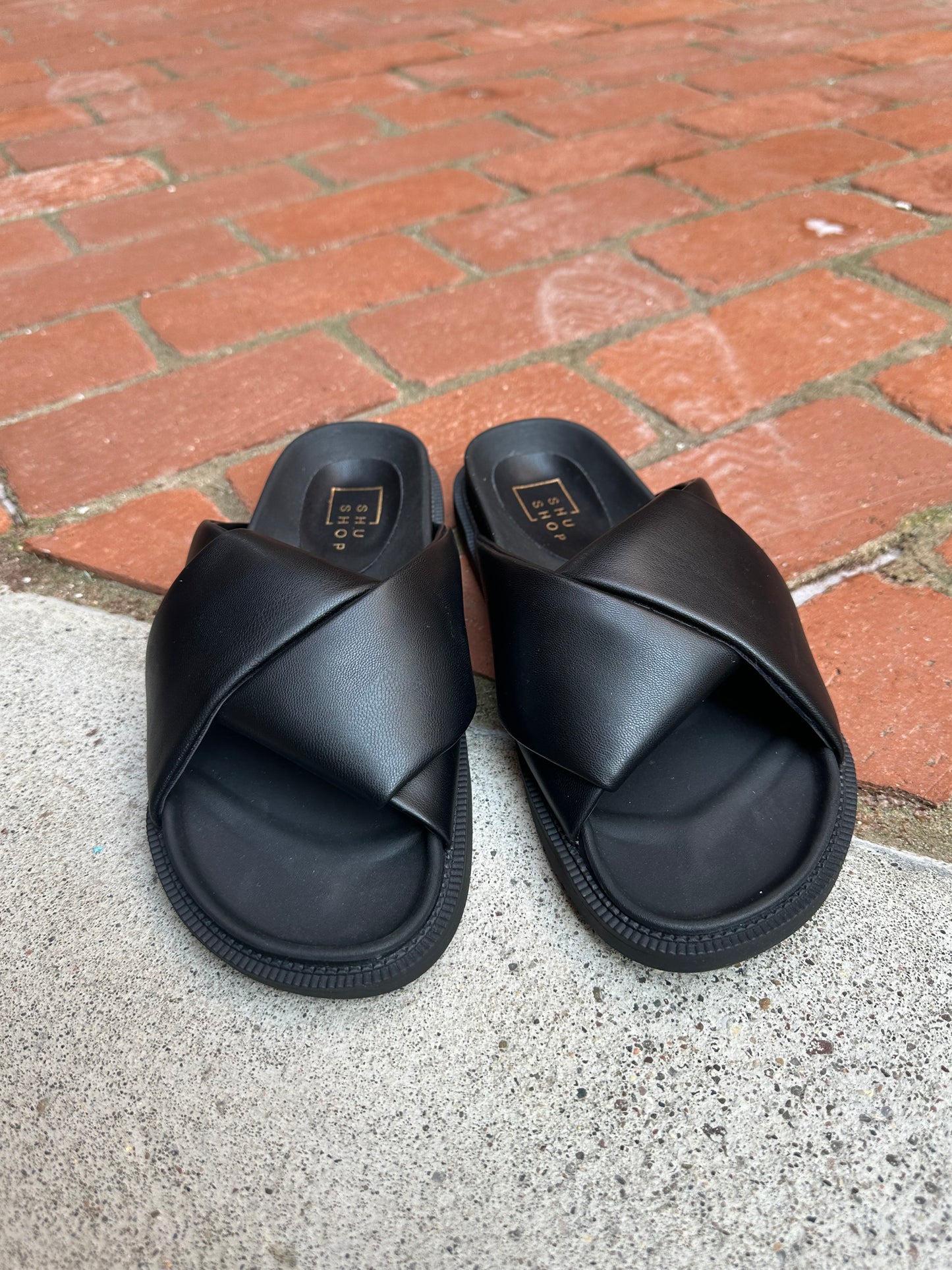 Claire Sandals in Black