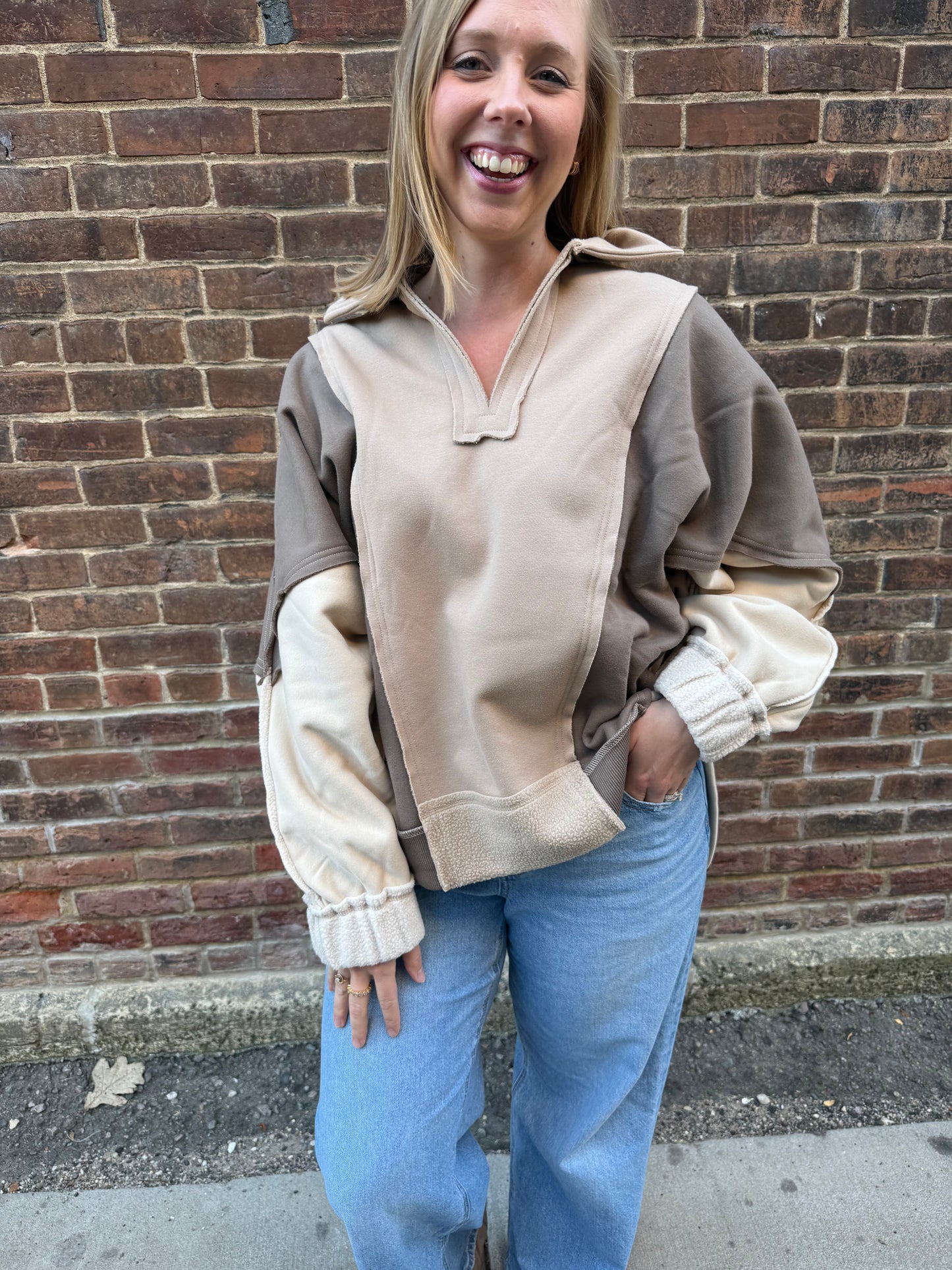 Lallie Sweatshirt in Oat