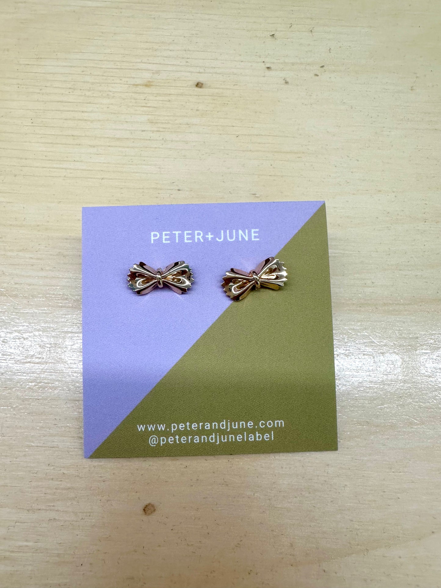 Bow Tie Studs in Gold
