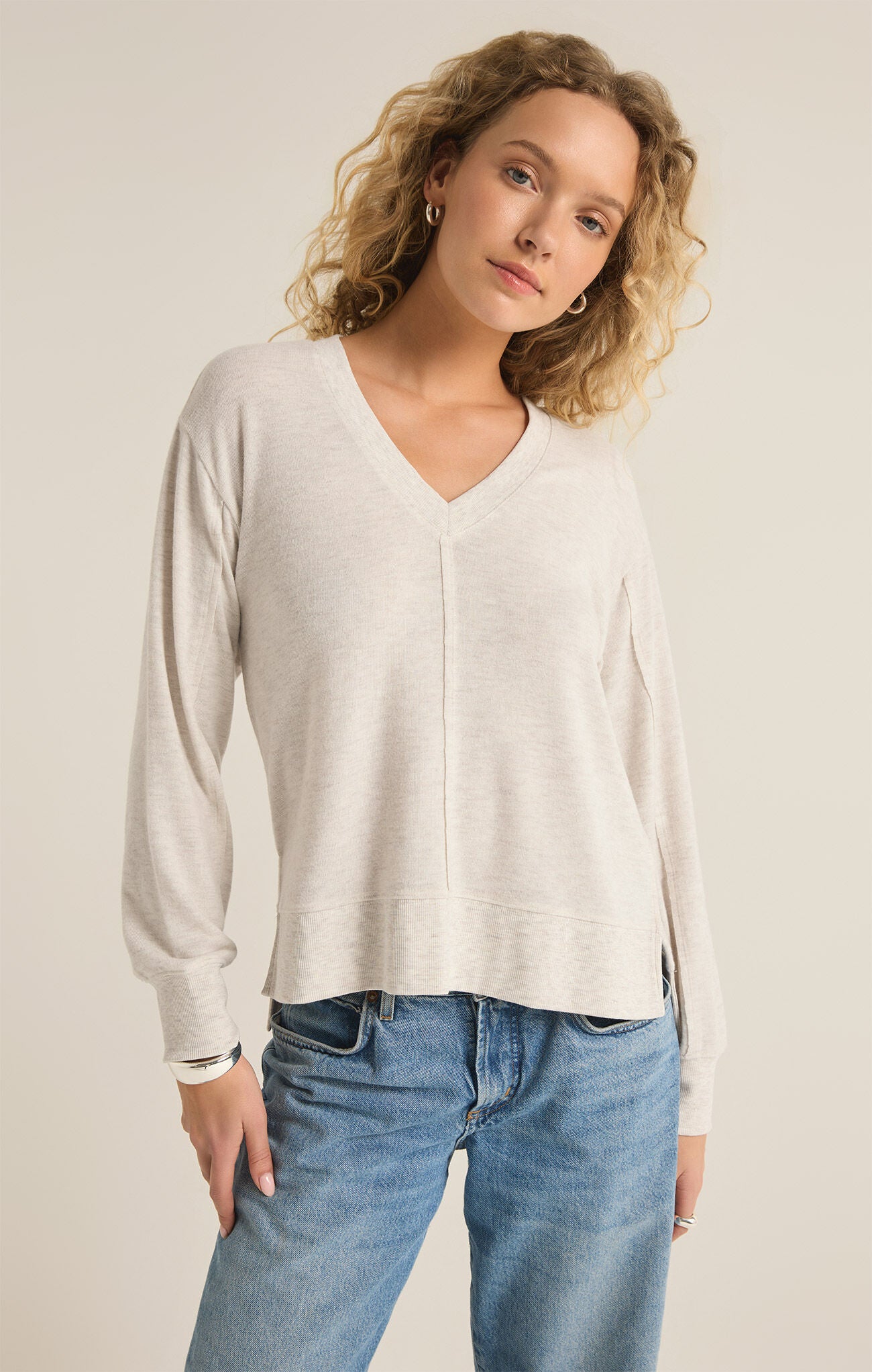 Wilder Cloud V Neck Top in Light Oatmeal