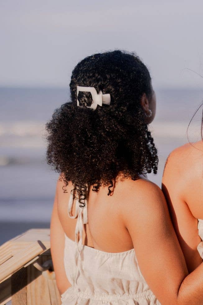Small Coconut White Square Flat Hair Clip