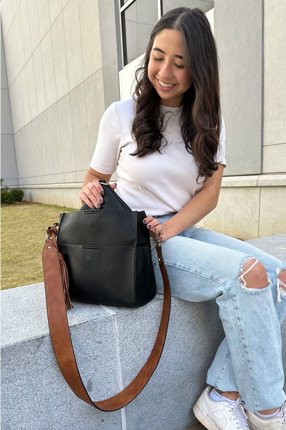 Lyla 2-in-1 Bucket Bag in Warm Grey/Brown