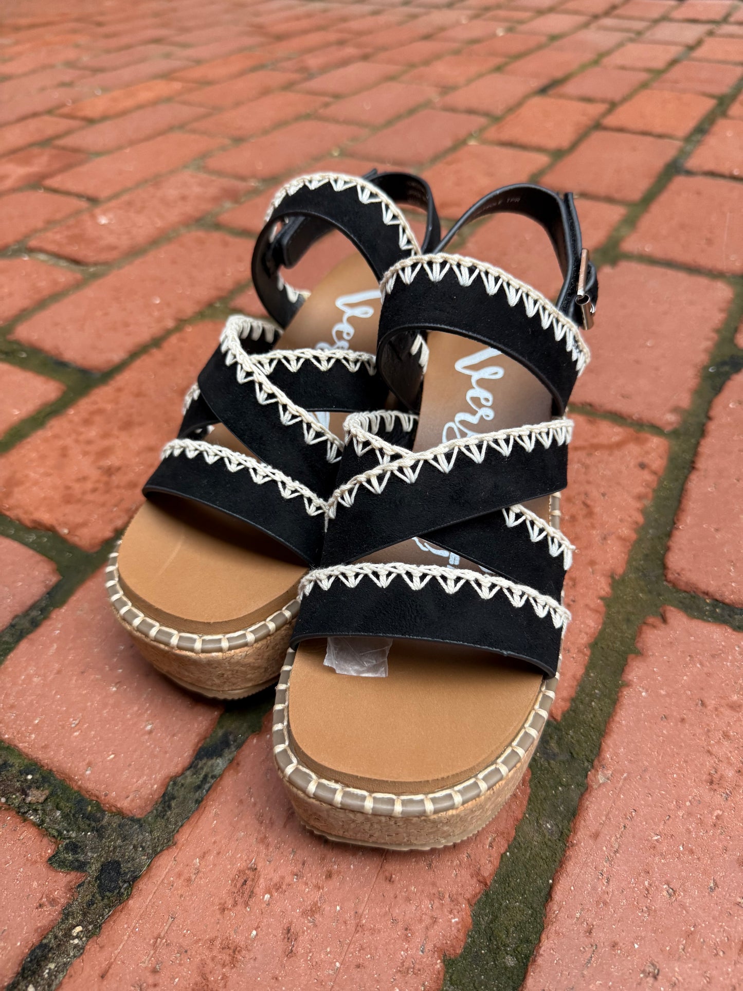 Bethany Wedge in Black