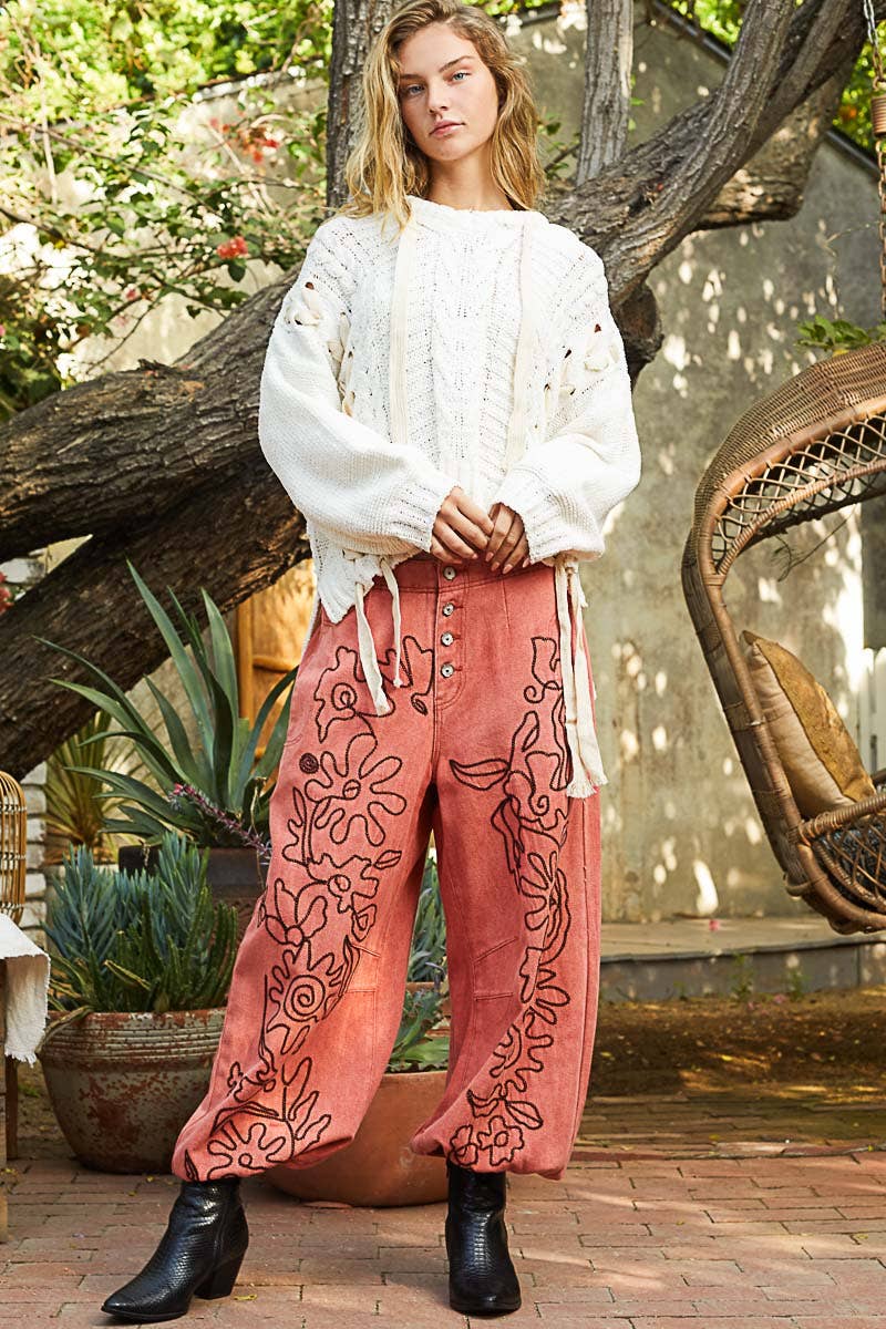 Kristina Floral Embroidered Joggers in Dried Apple