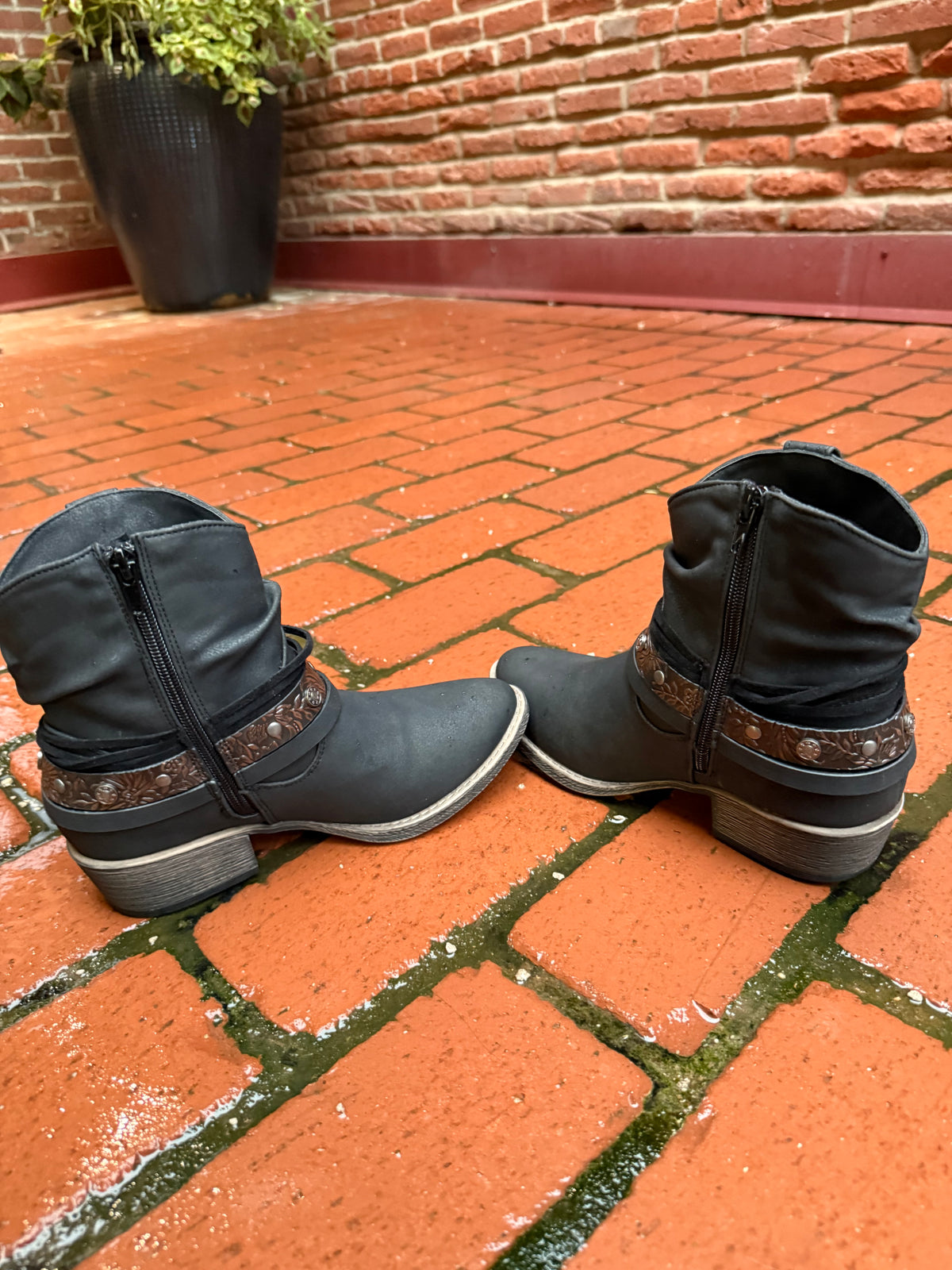 Clover Black Western Bootie