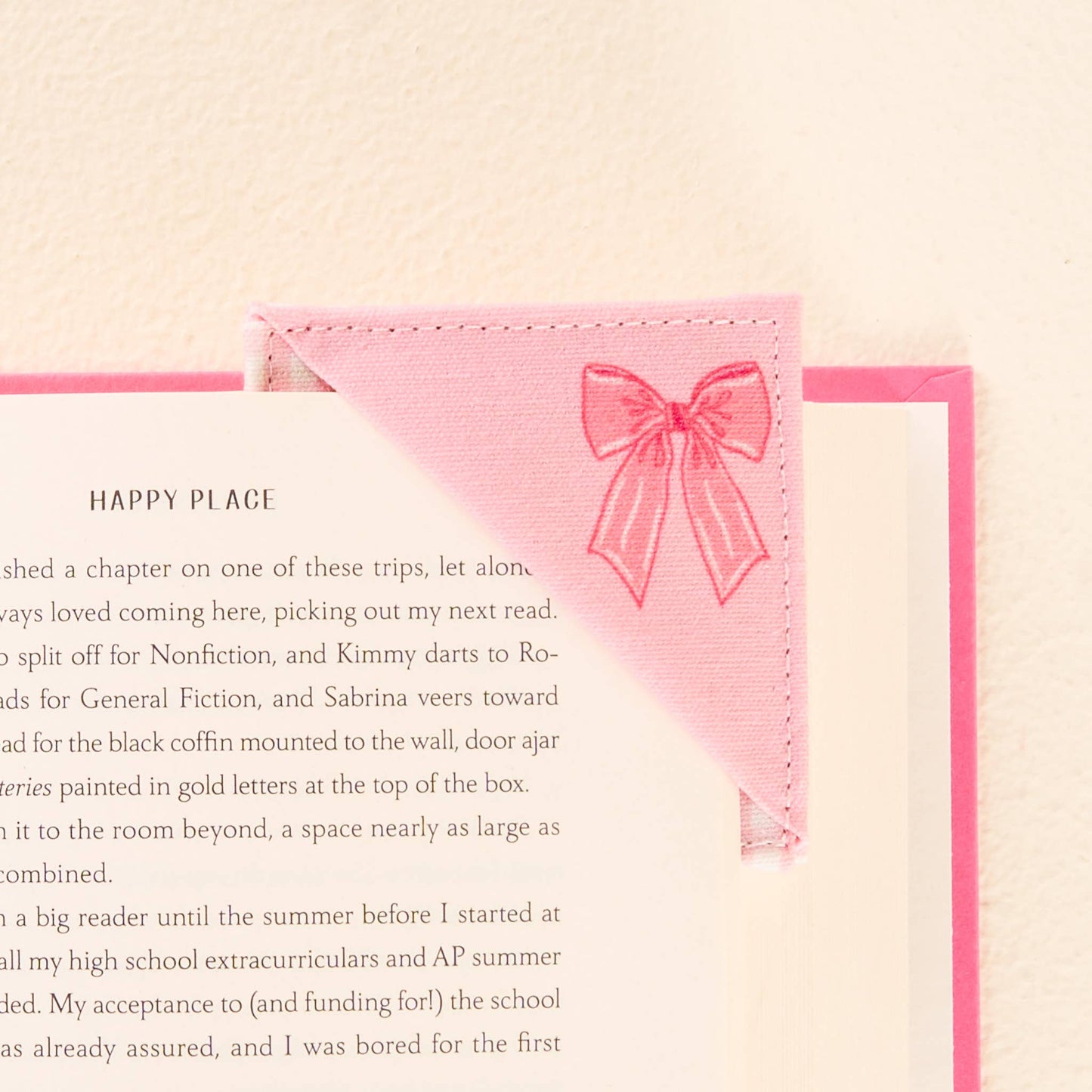 Corner Keeper Fabric Bookmark in Bow Pink