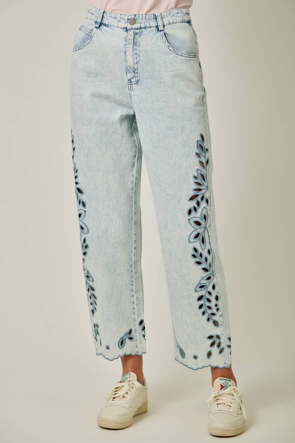Cayla Embroidered Straight Leg Mom Jeans