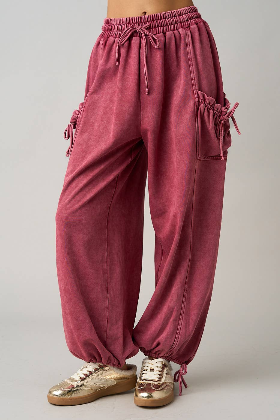 Julia Washed Cargo Pants in Burgundy