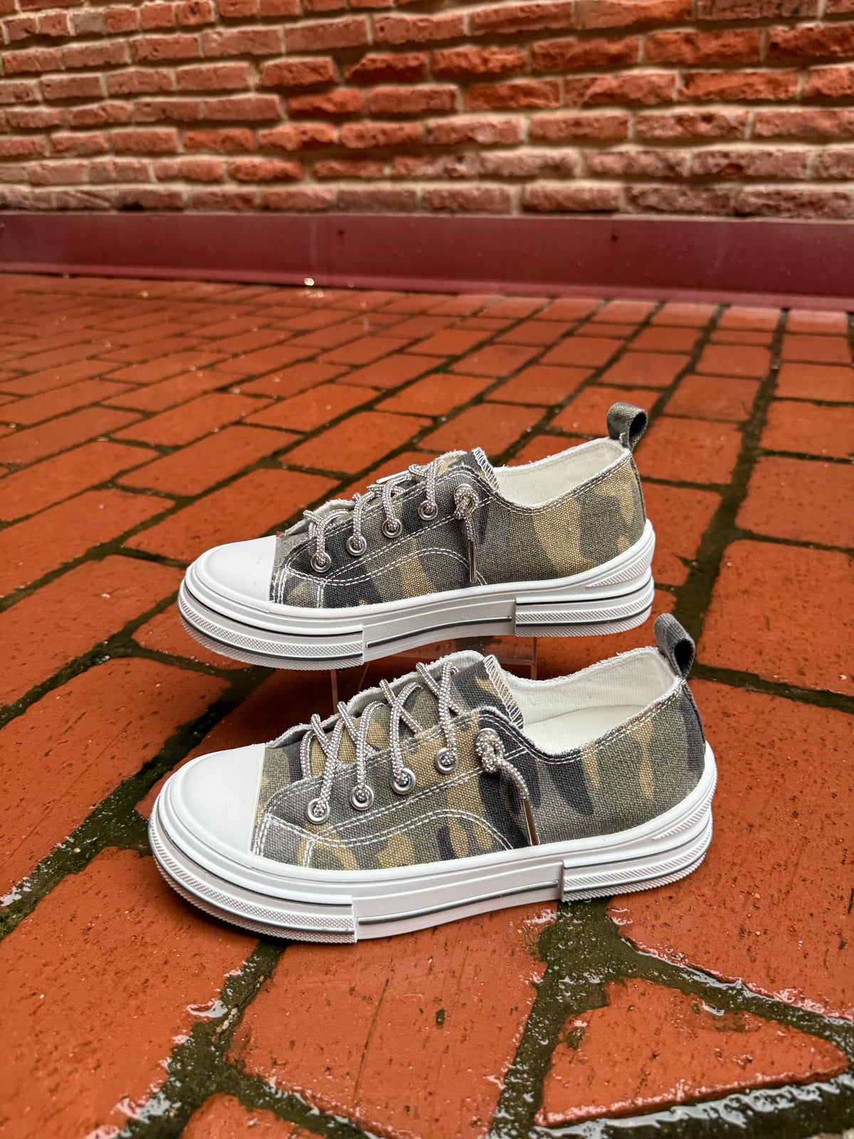 Aman Khaki Camo Sneaker