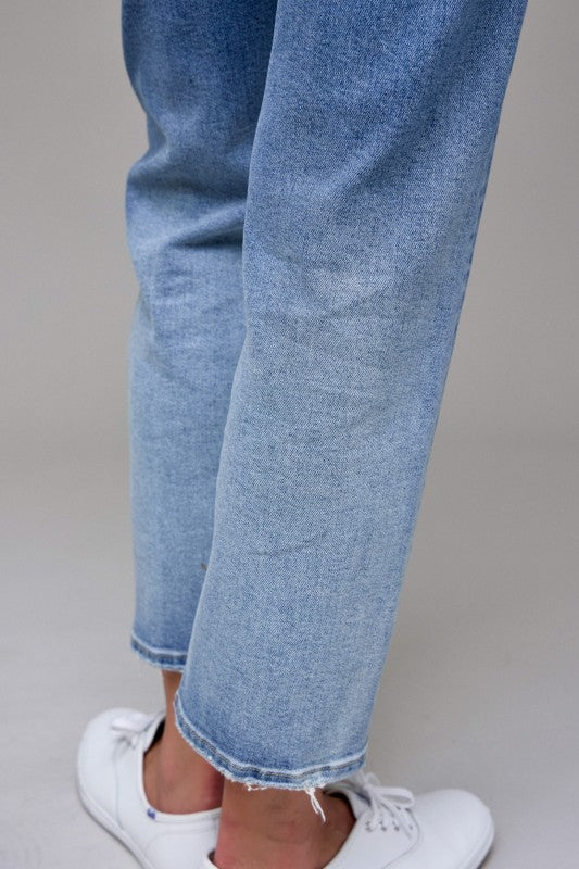 Medium Dark Clean Stretch Straight Leg