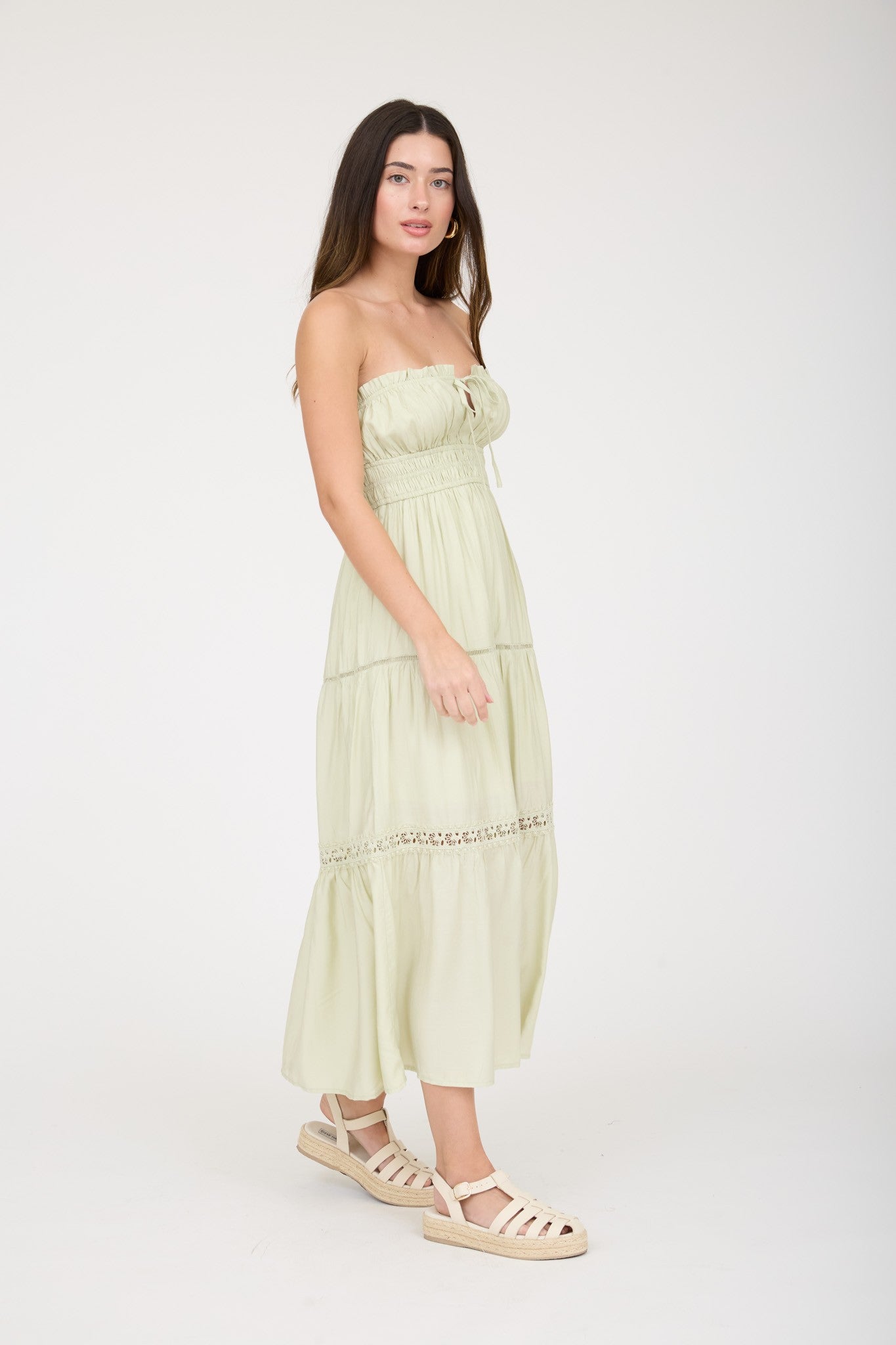 Saige Front Tie Keyhole Detail Strapless Midi Dress