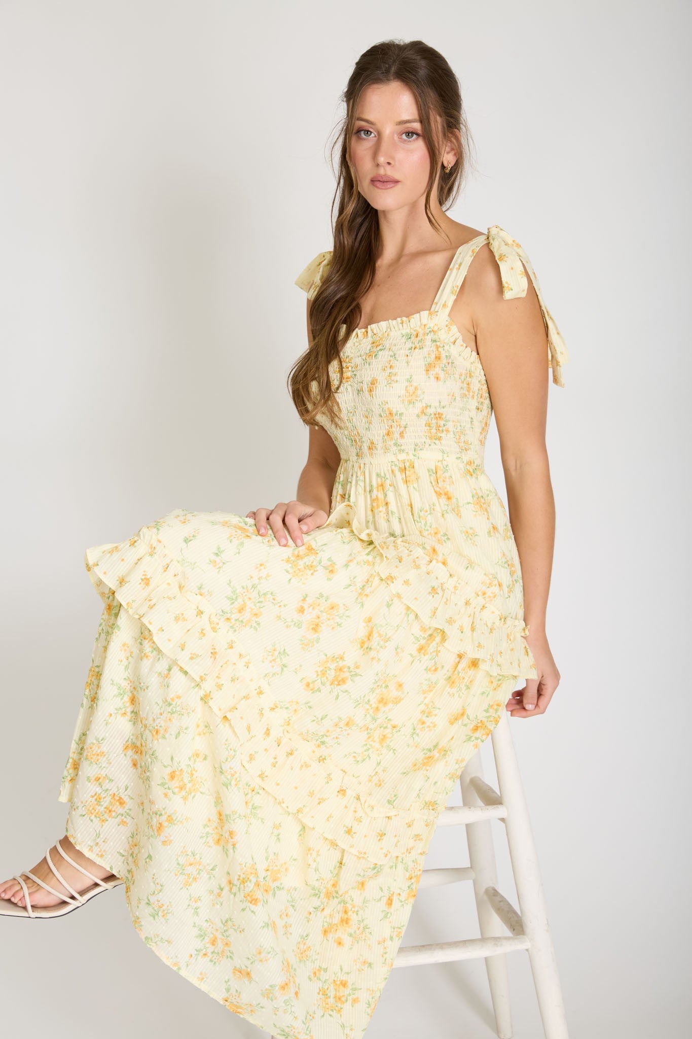 Layla Floral Sweetheart Smocked Ruffle Detail Midi Dress in Yellow
