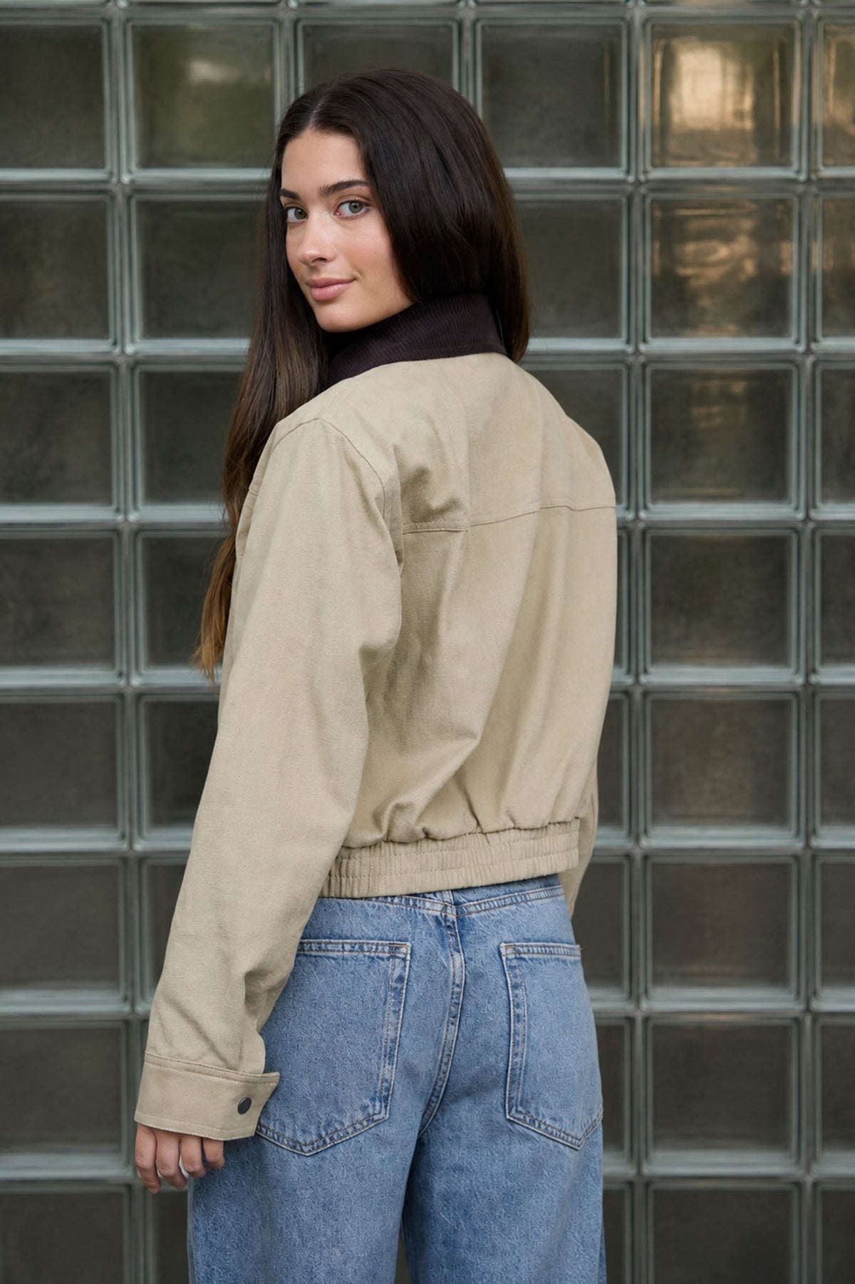 Corrine Contrast Corduroy Collar Zip-up Jacket
