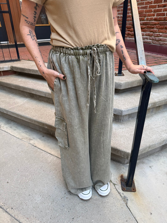 Washed Tencel Cargo Pants in Washed Olive