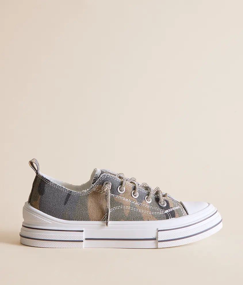 Aman Khaki Camo Sneaker