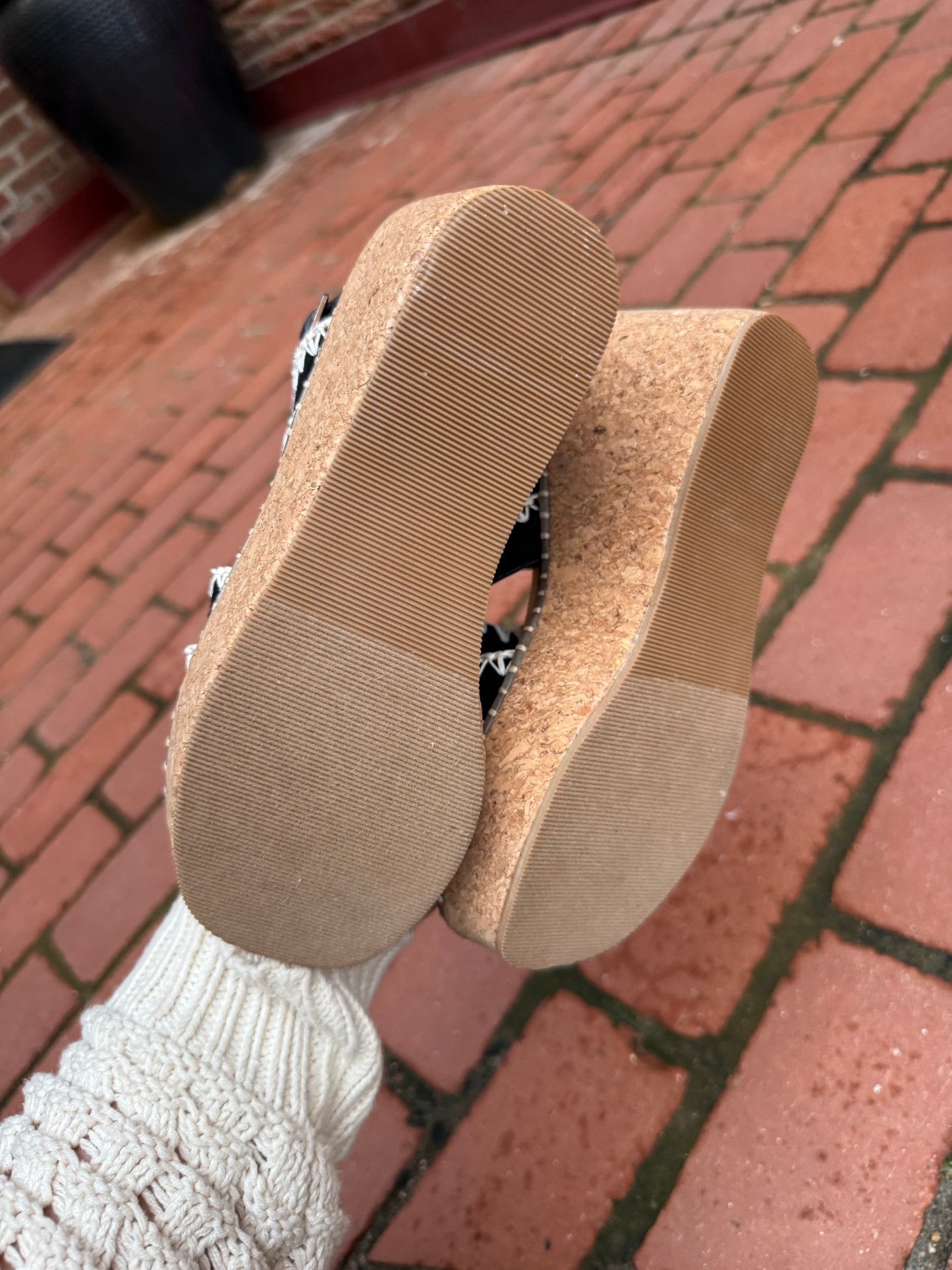 Bethany Wedge in Black
