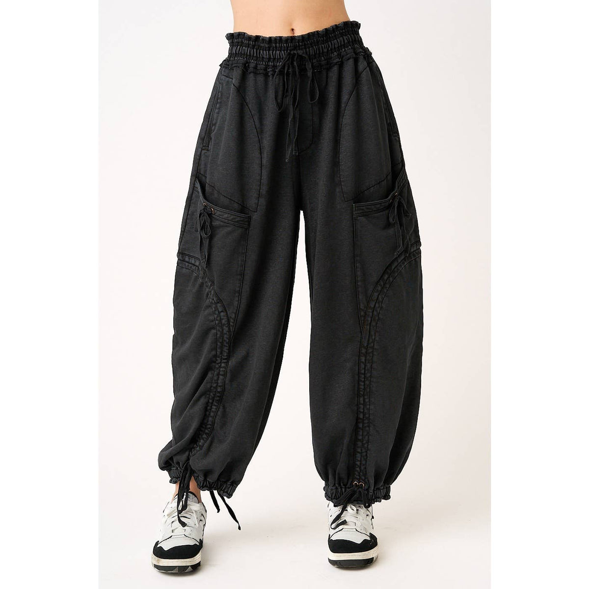 Klara Washed French Terry Drop Pocket Pant in Black