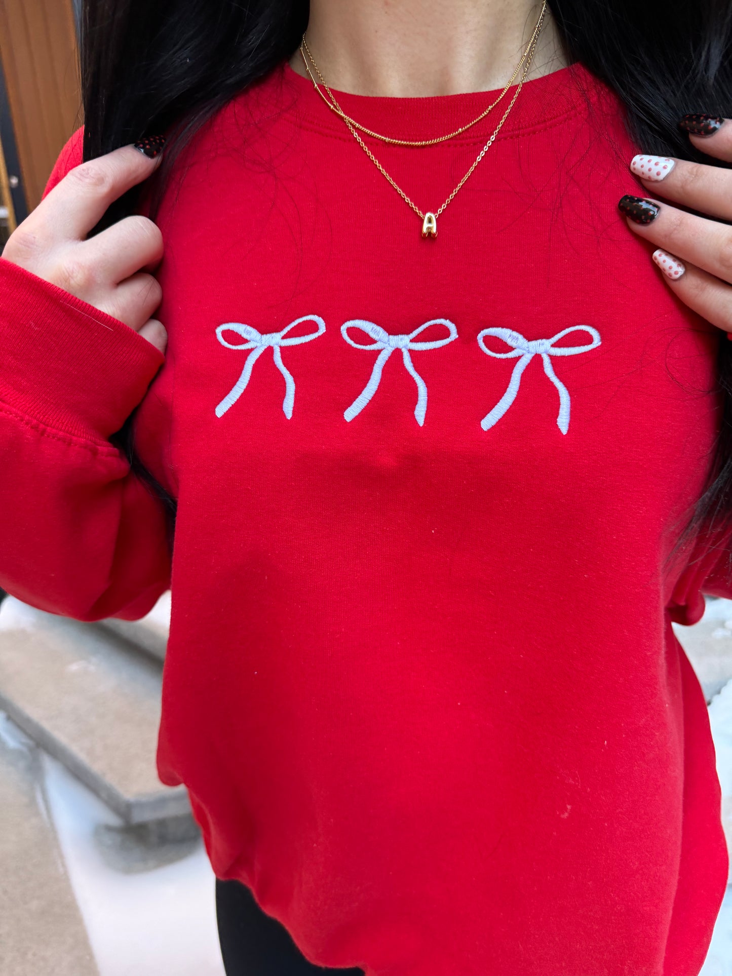 Dainty Bow Embroidered Crewneck
