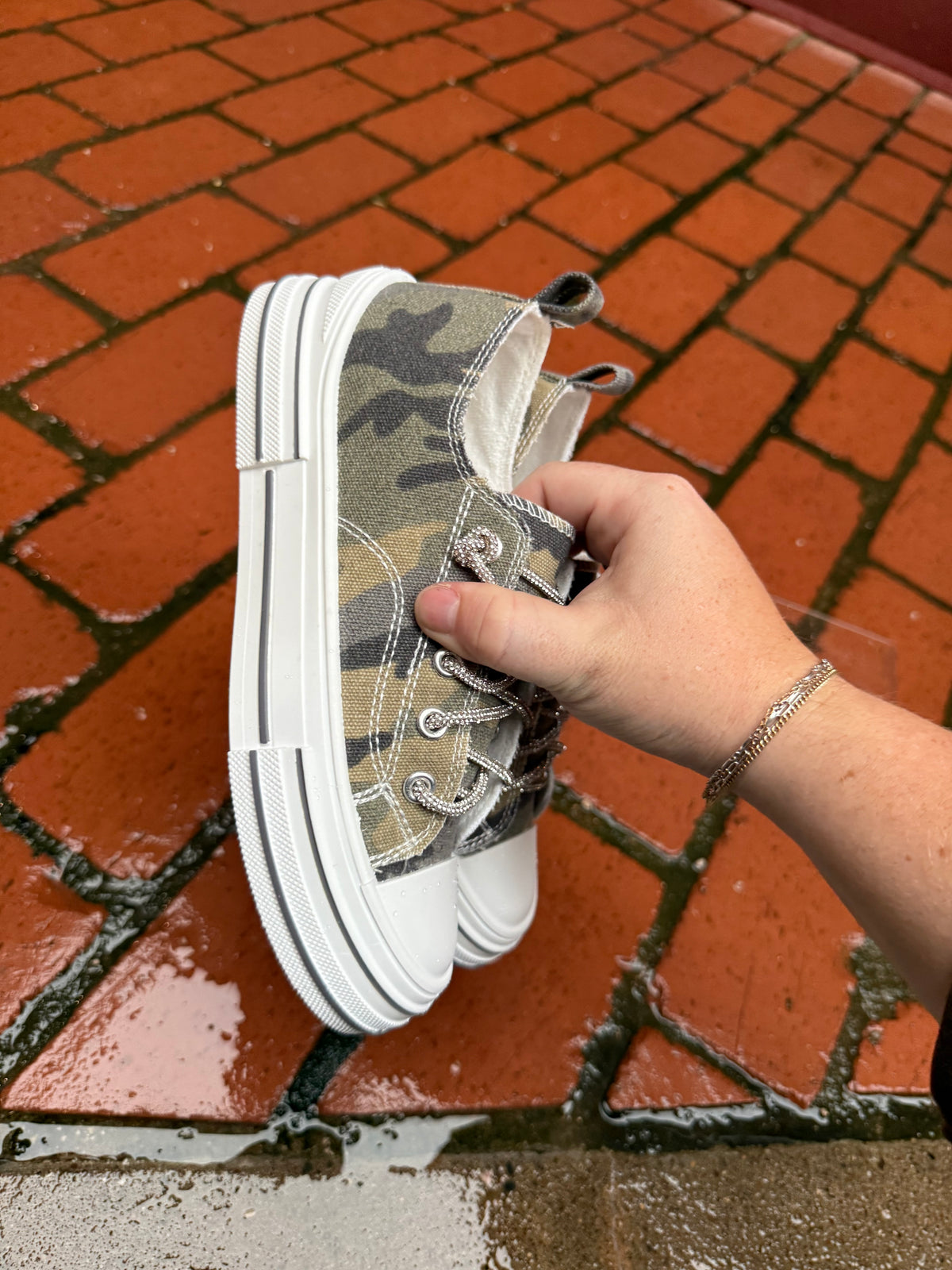 Aman Khaki Camo Sneaker