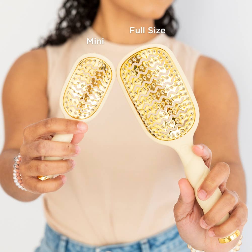 Tan Mini Vent Brush