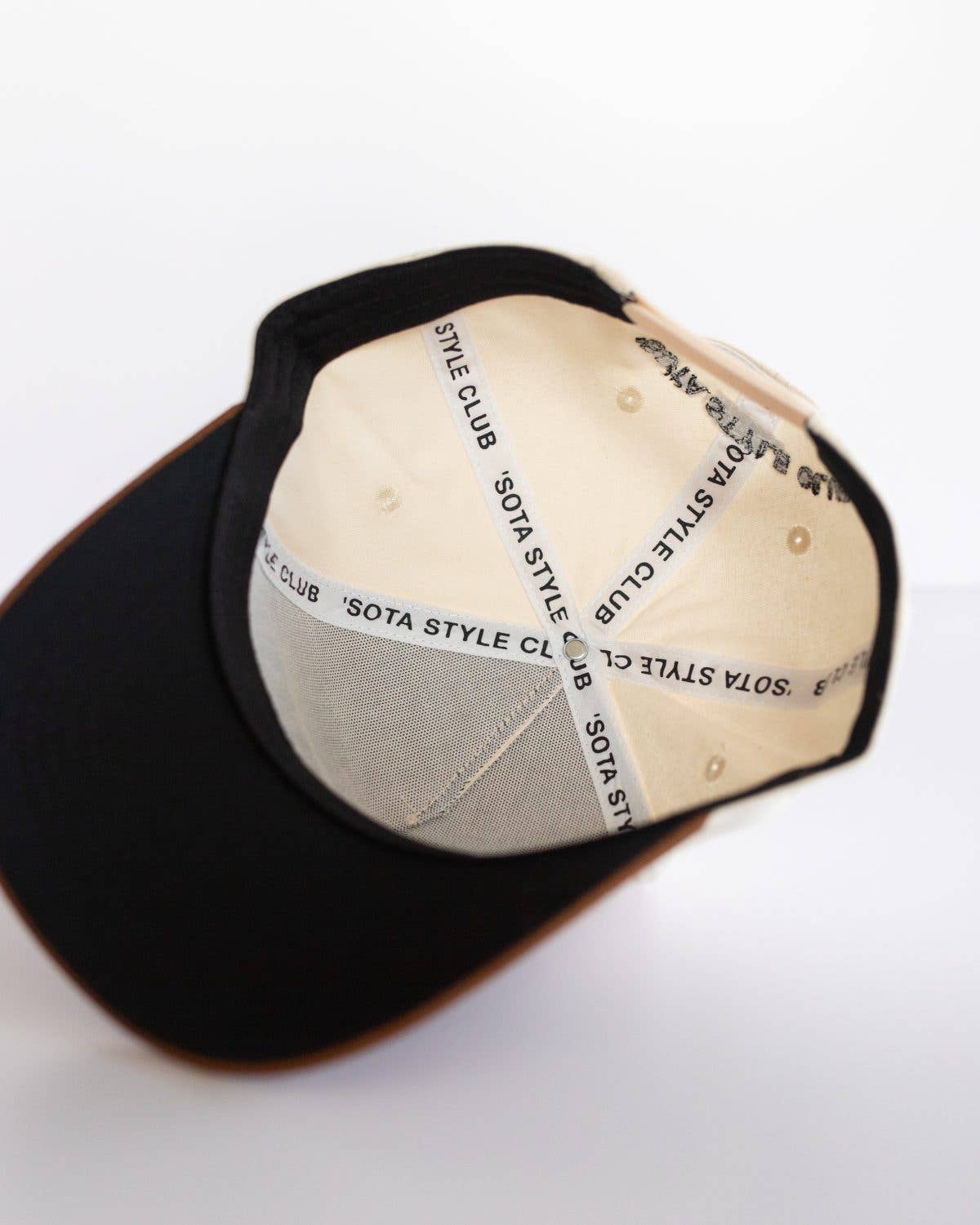 Cabin Hat