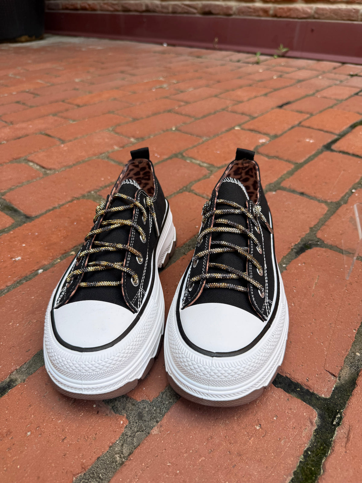 Piper Sneaker Cheetah in Black