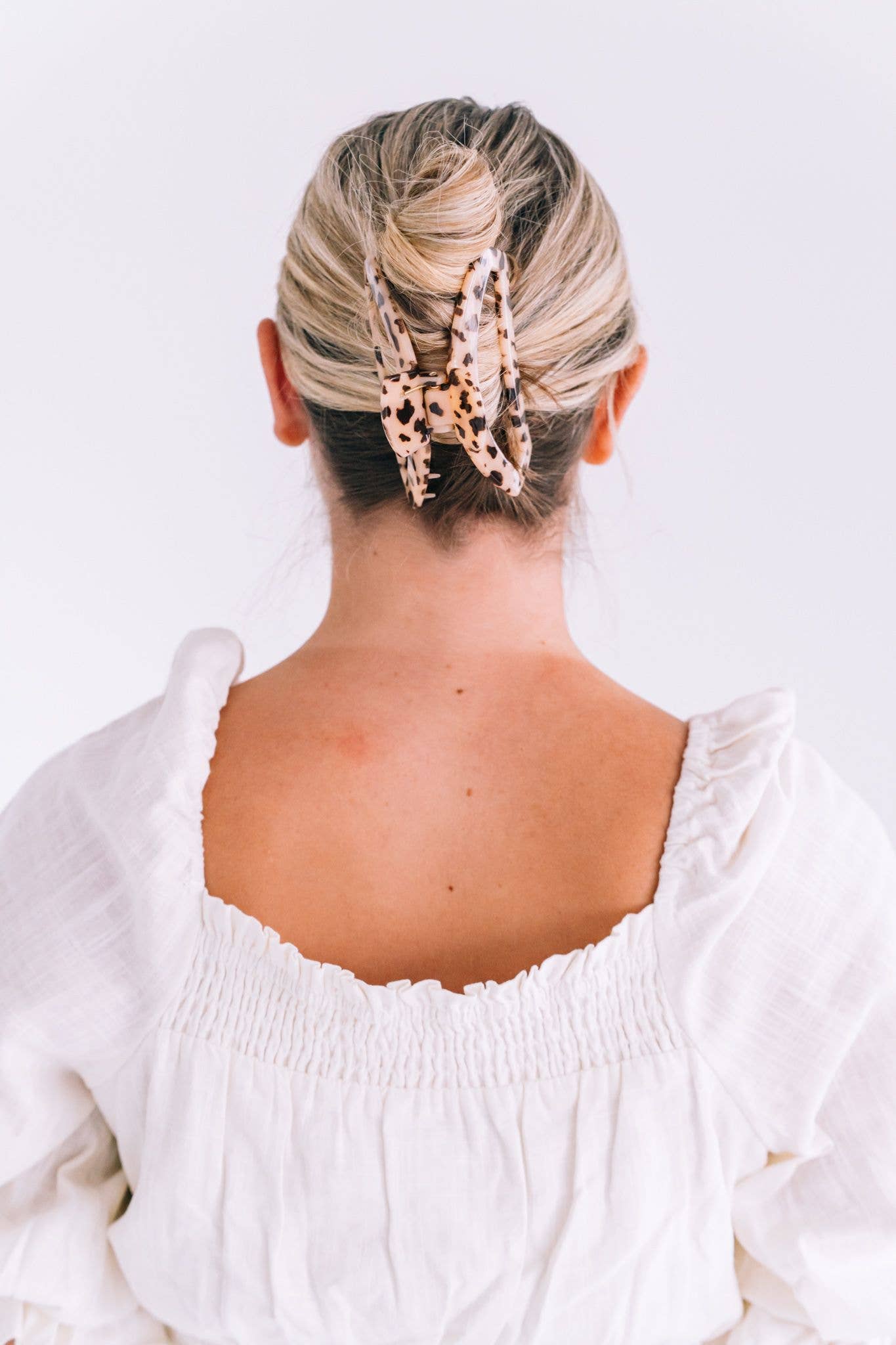 Large  Blonde Tortoise Open Hair Clip