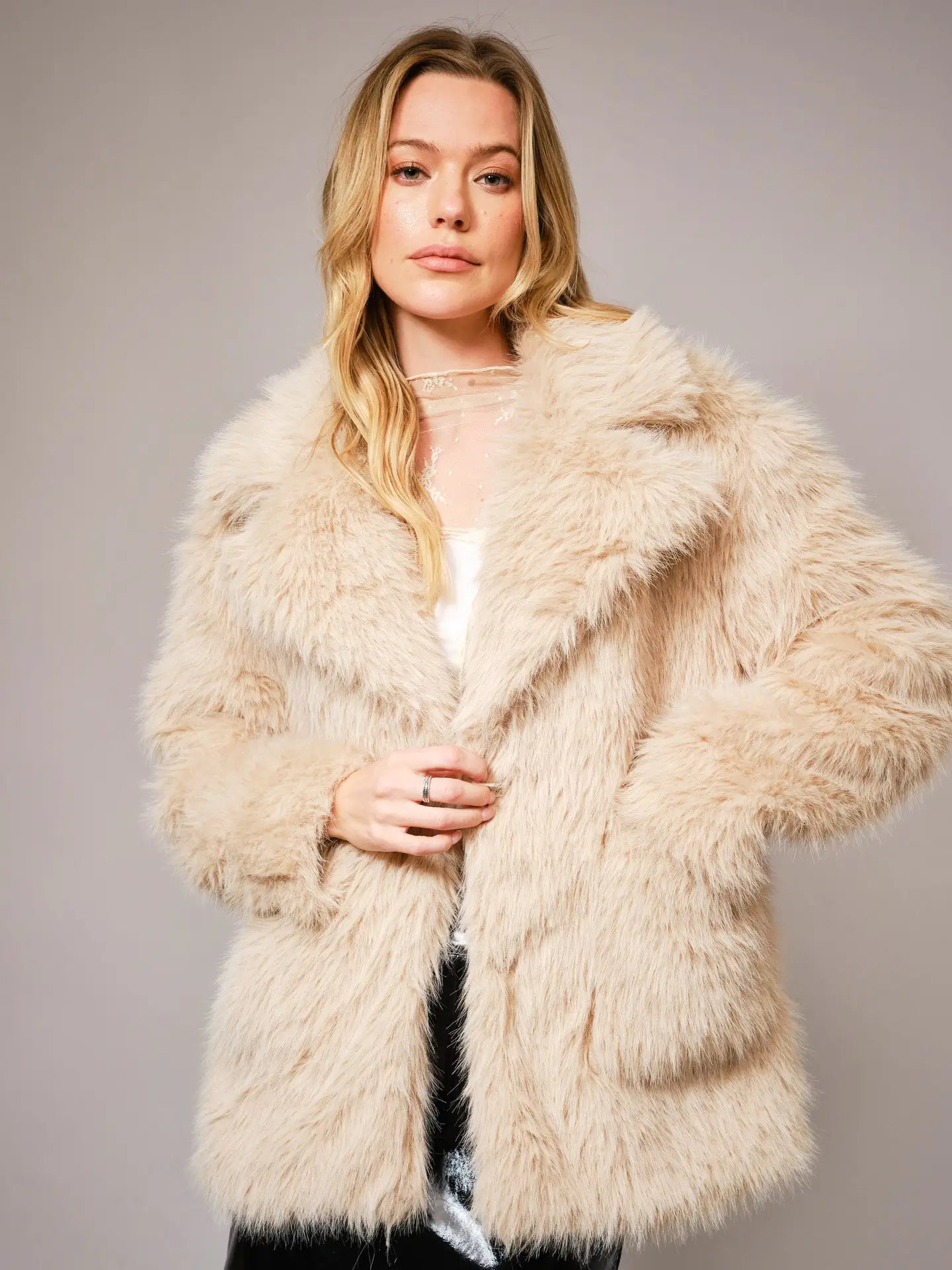 Diana Shaggy Notch Collared Faux Fur Coat