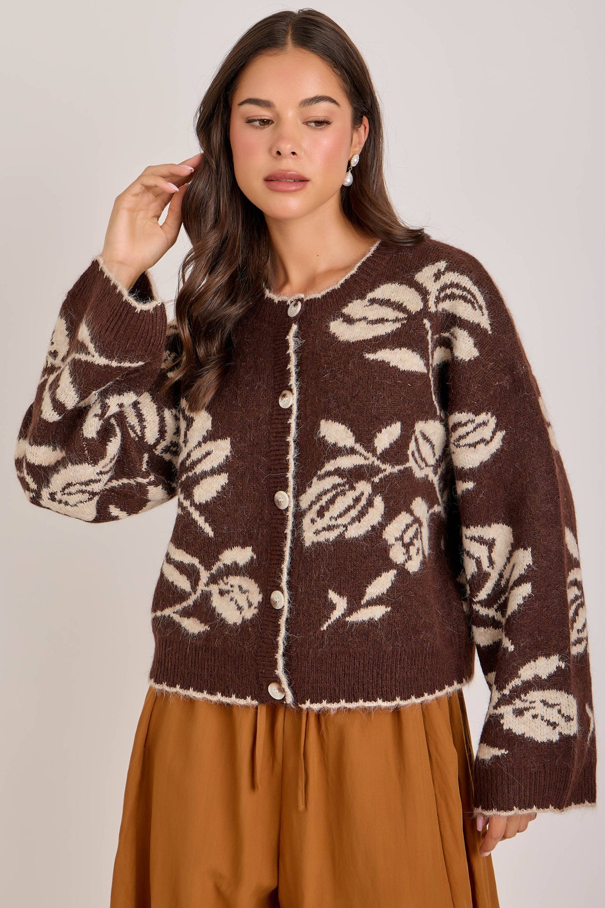 Julia Floral Patterned Cardigan in Mocha