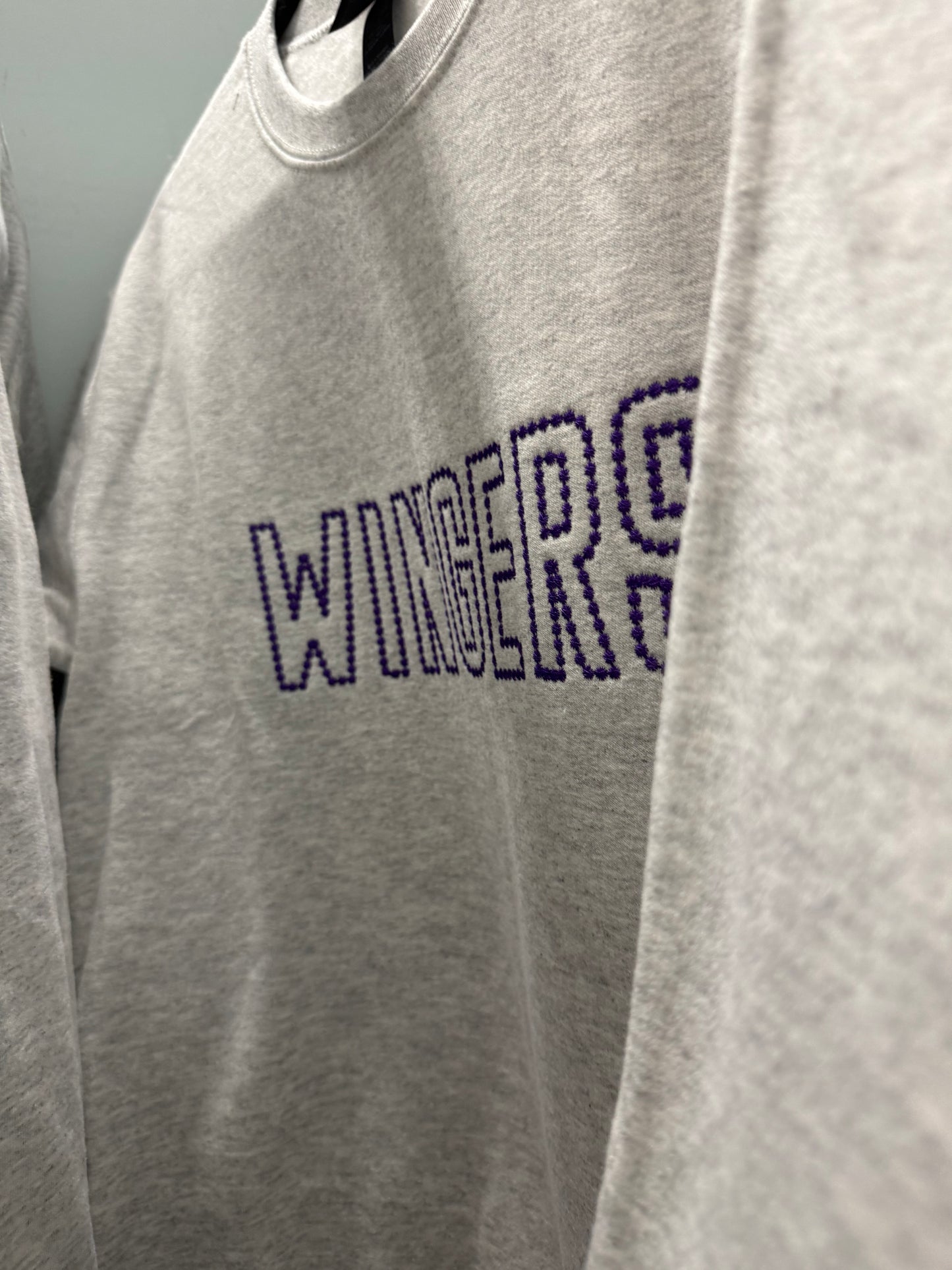 WINGERS Crewneck in Ash Grey