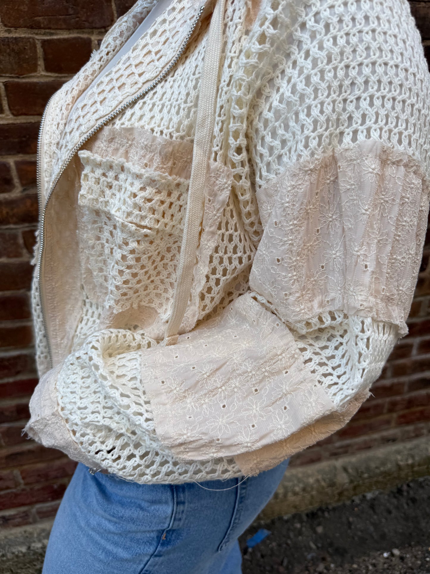 Willow Oatmeal Balloon Zipper