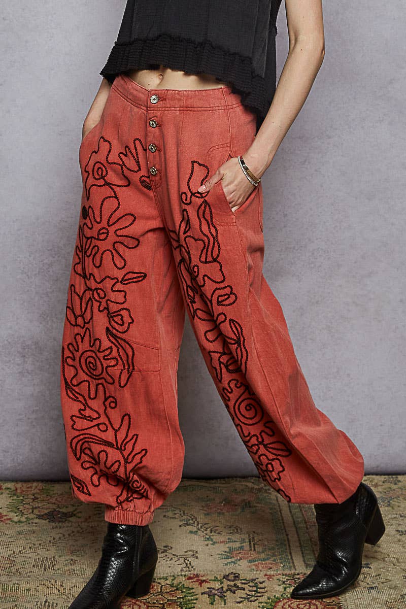 Kristina Floral Embroidered Joggers in Dried Apple